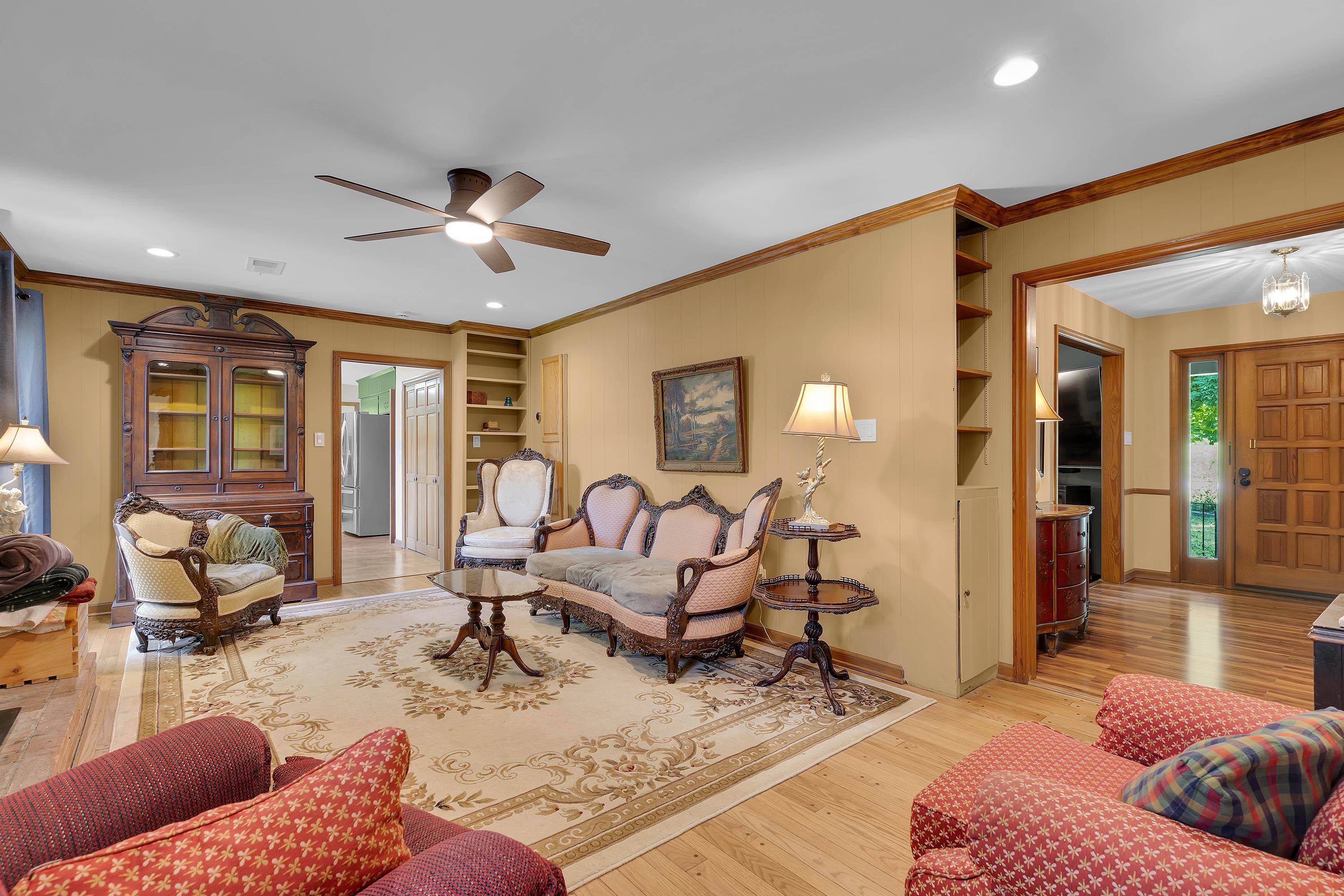 520 Perrin Drive Property Photo 13