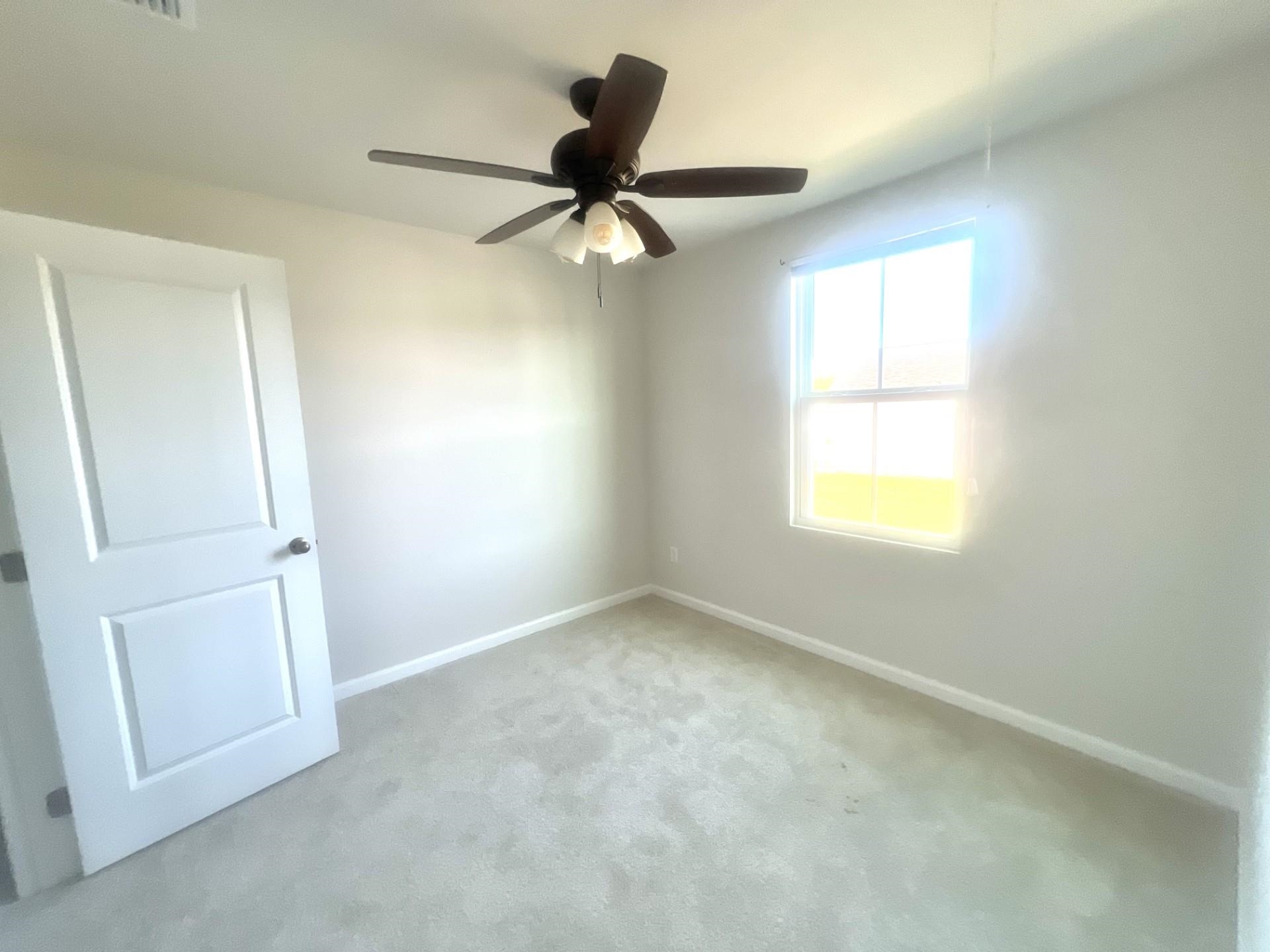 906 English Green Way Property Photo 5