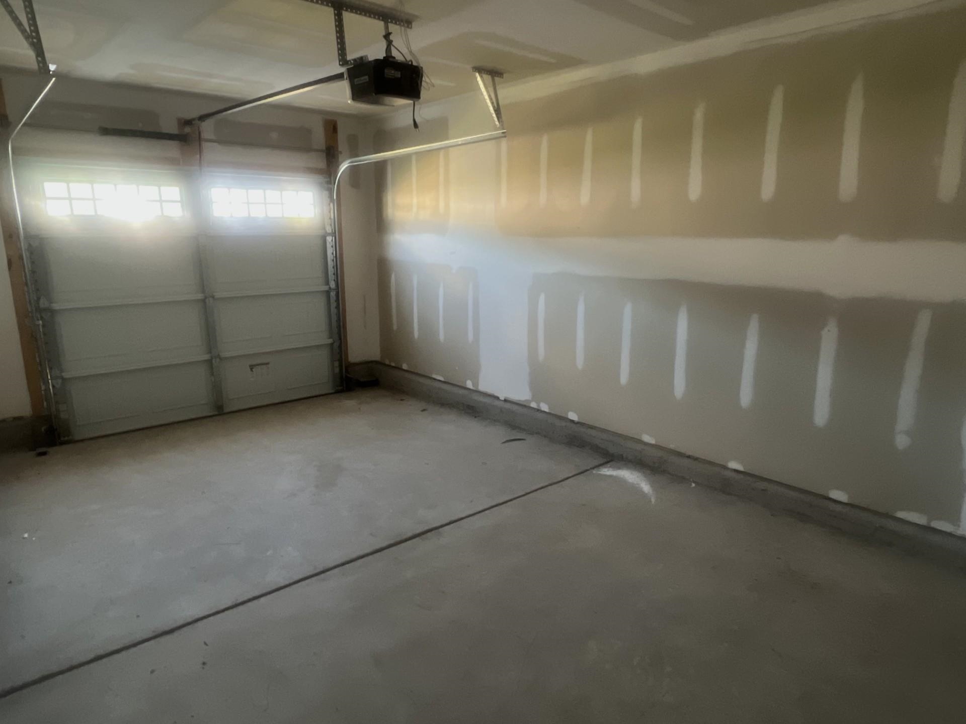 906 English Green Way Property Photo 10