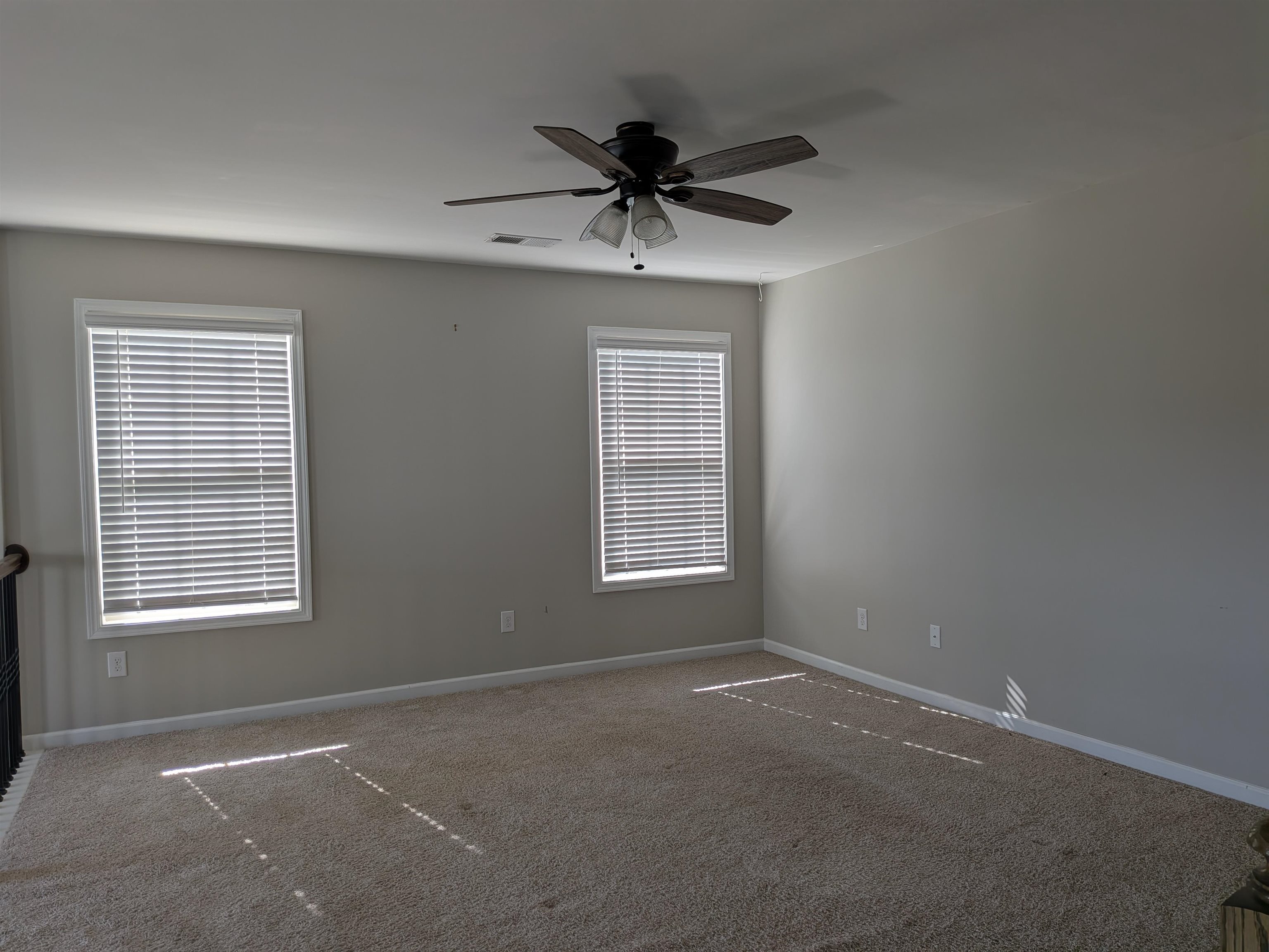 405 Hilburn Way Property Photo 12