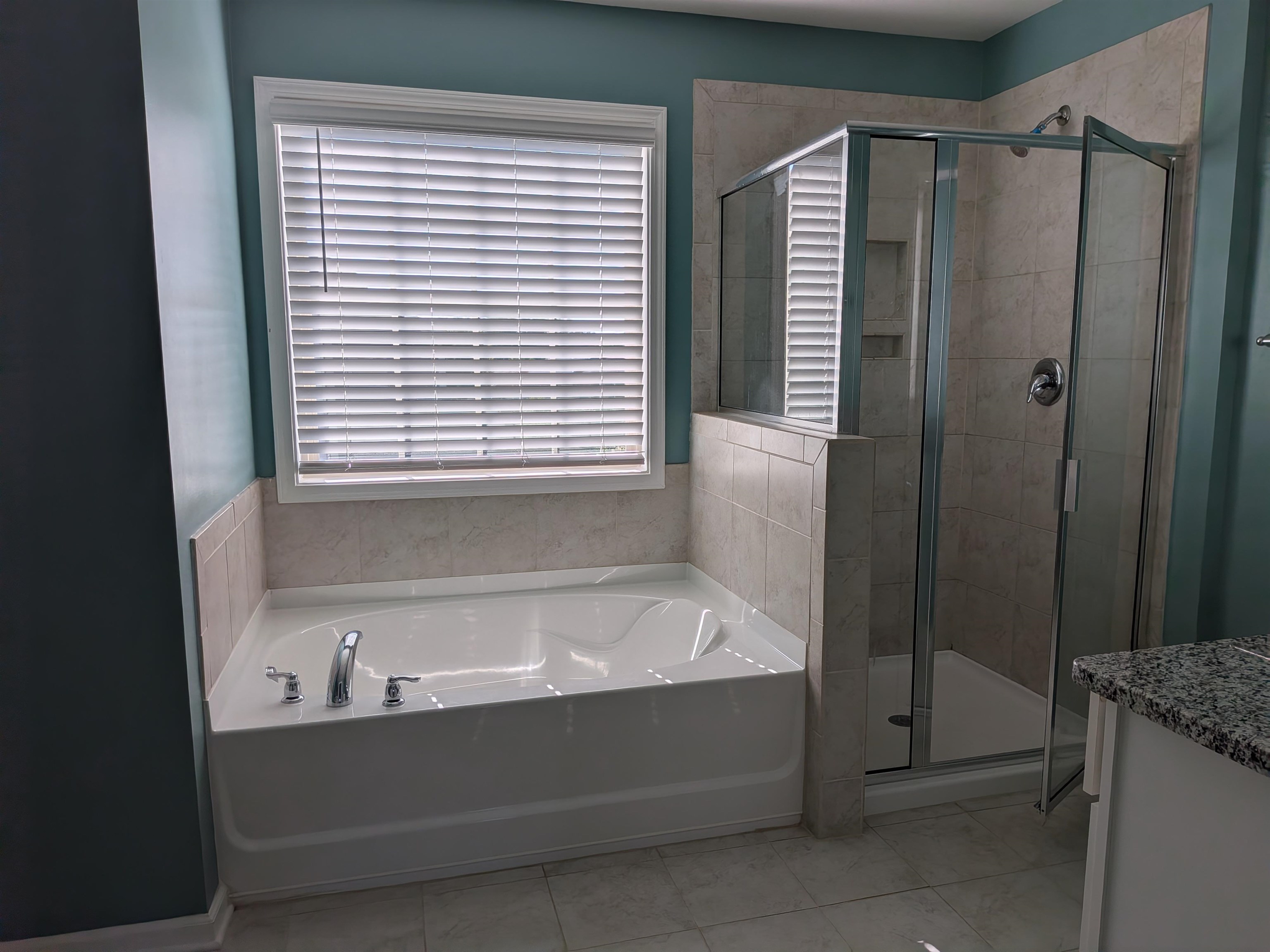 405 Hilburn Way Property Photo 14
