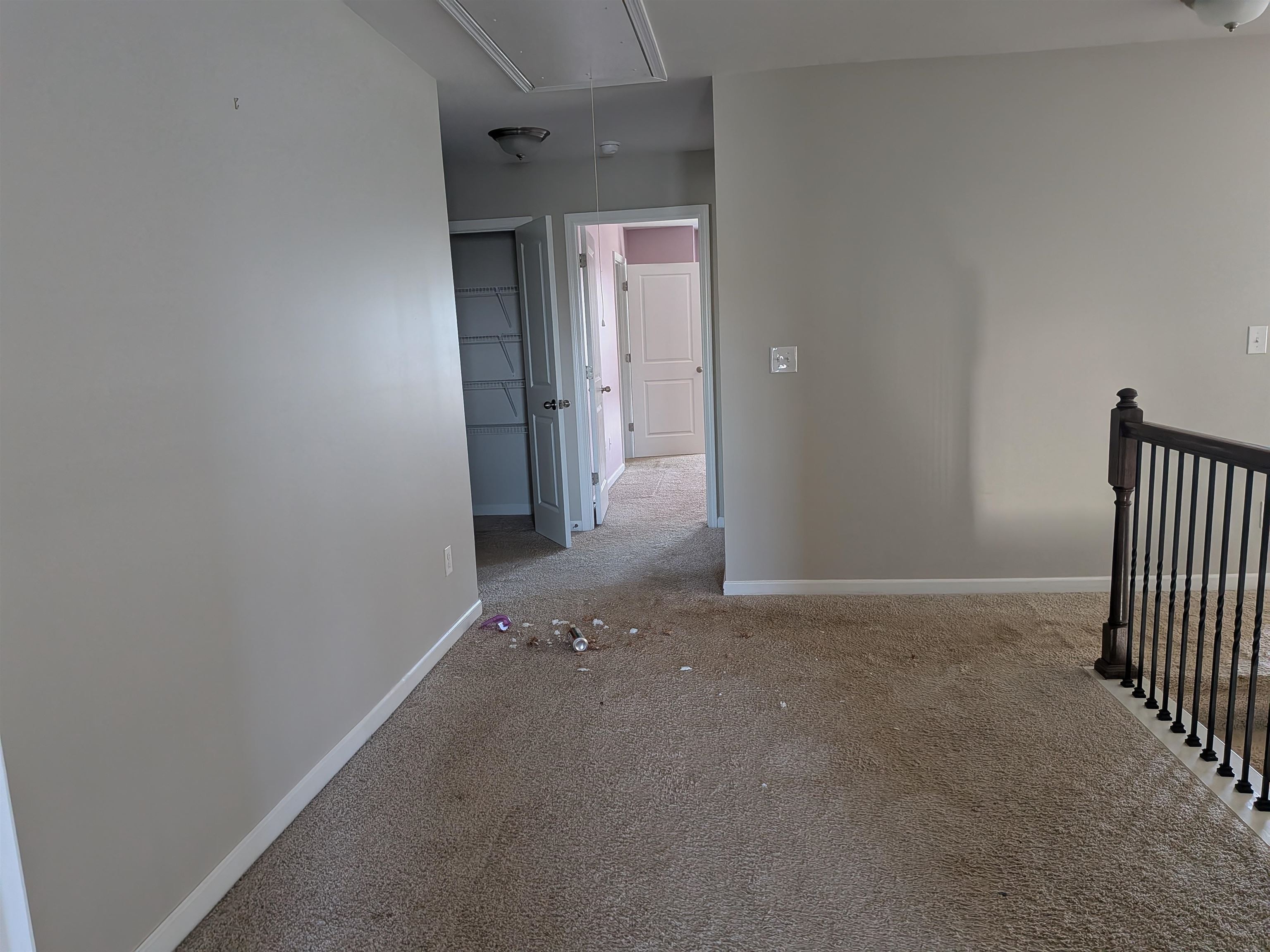 405 Hilburn Way Property Photo 16