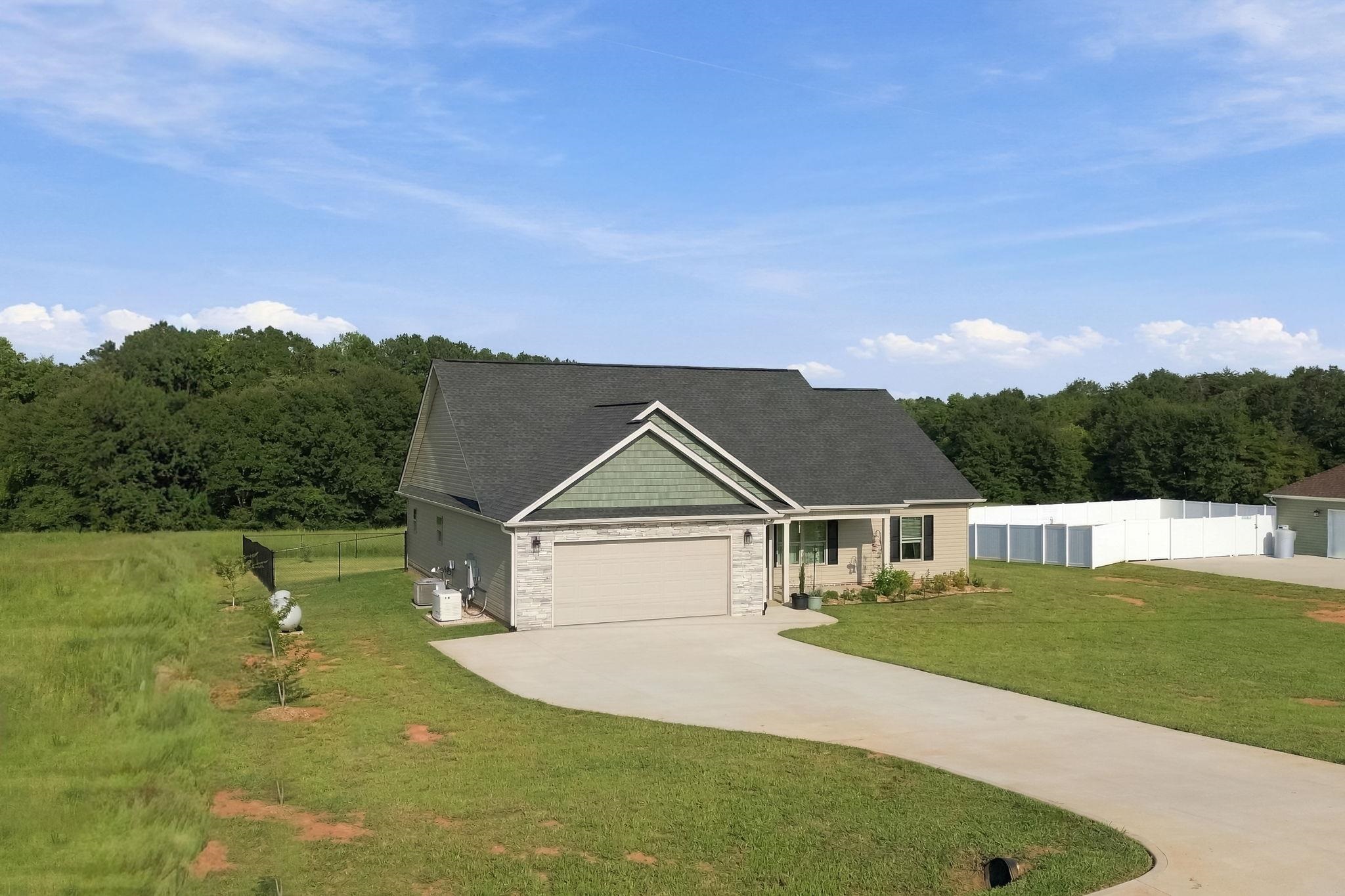 1416 Oak Ridge Road Property Photo 3