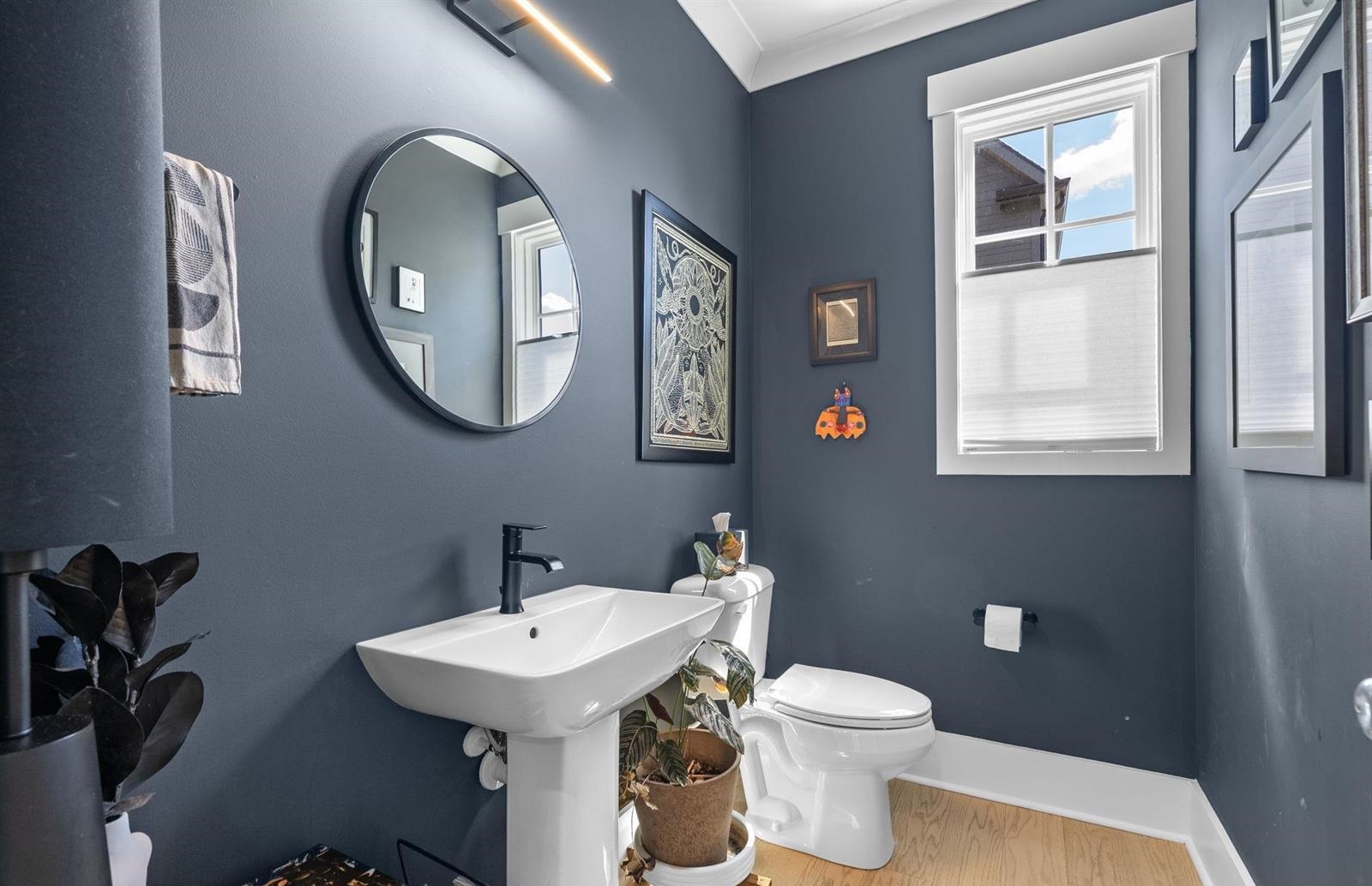 10 Hub Street Property Photo 15