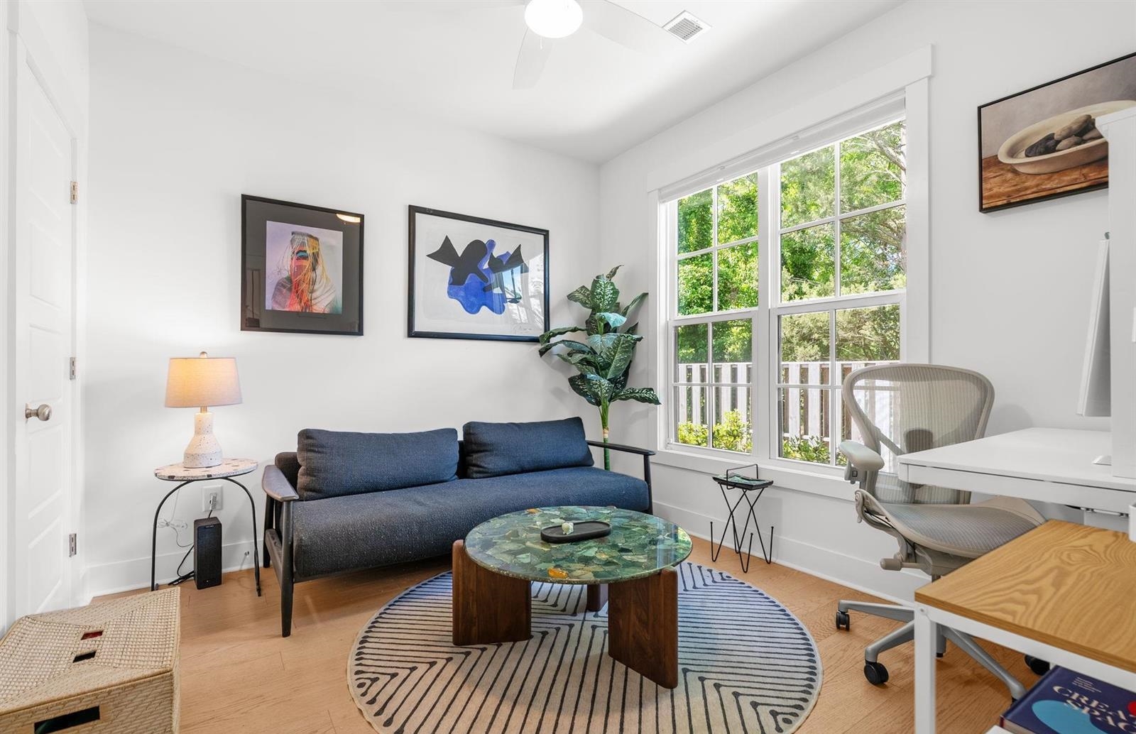 10 Hub Street Property Photo 26