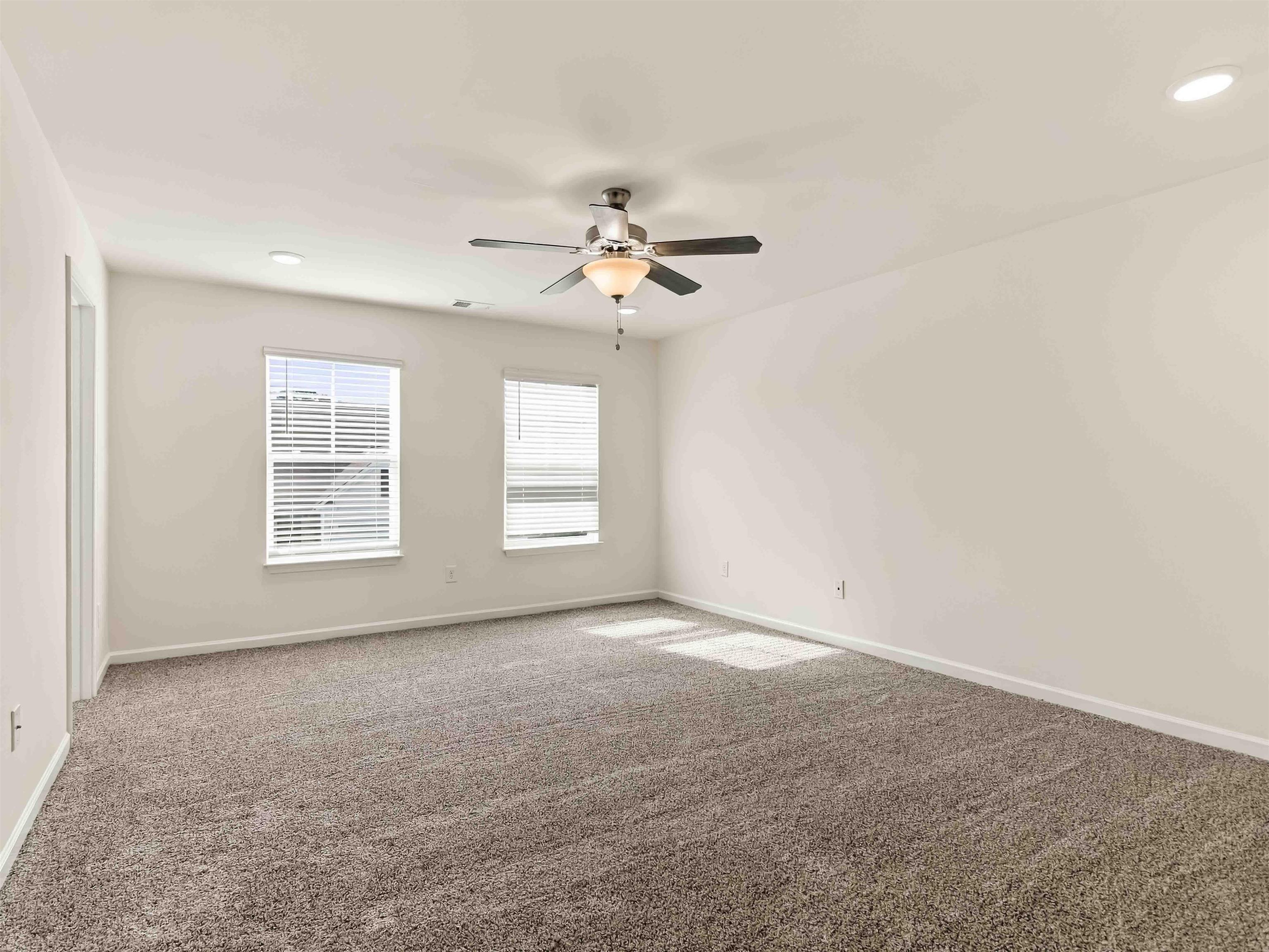 6045 Haddington Drive Property Photo 21