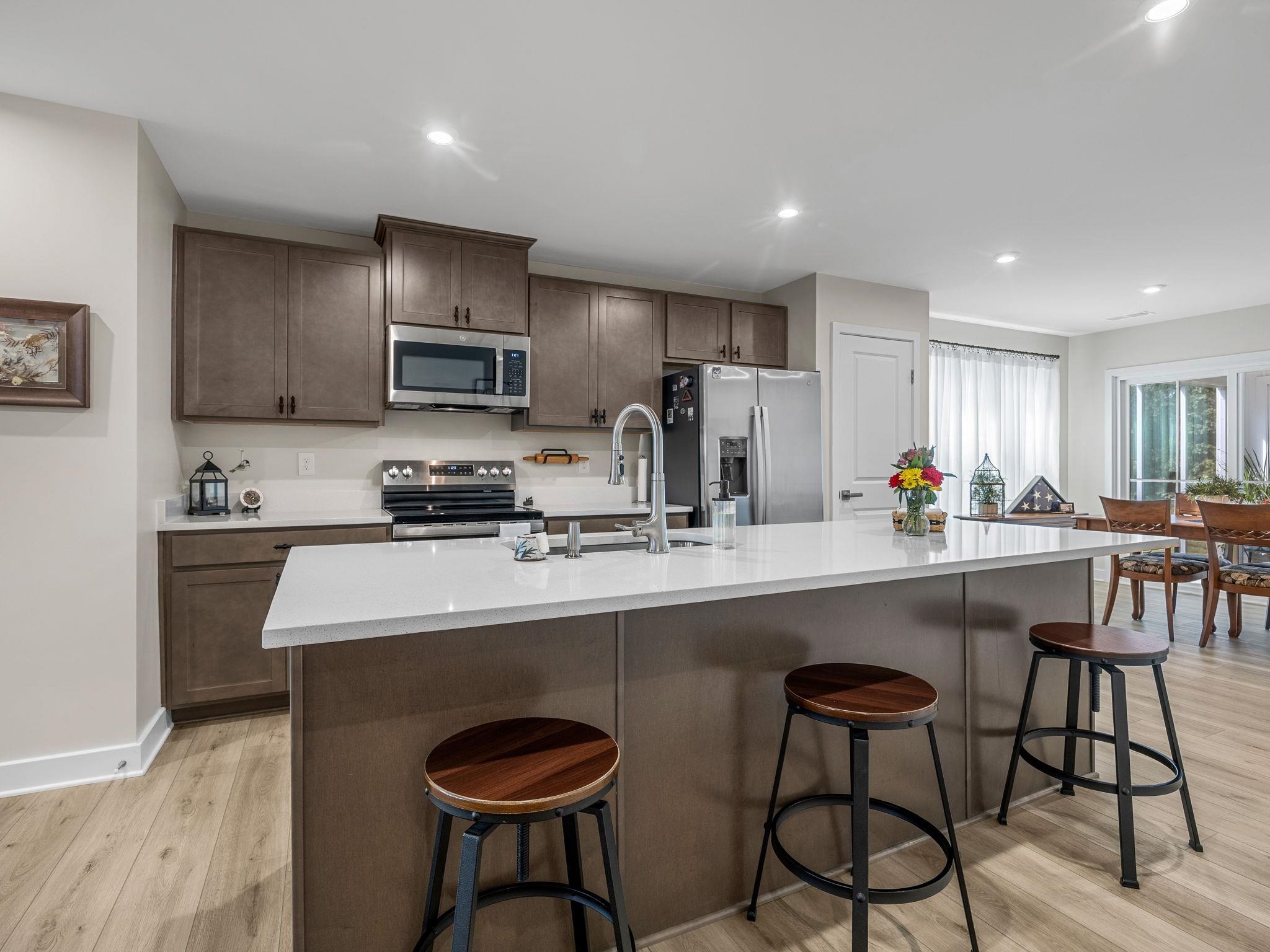 4551 Duparc Way Property Photo 10