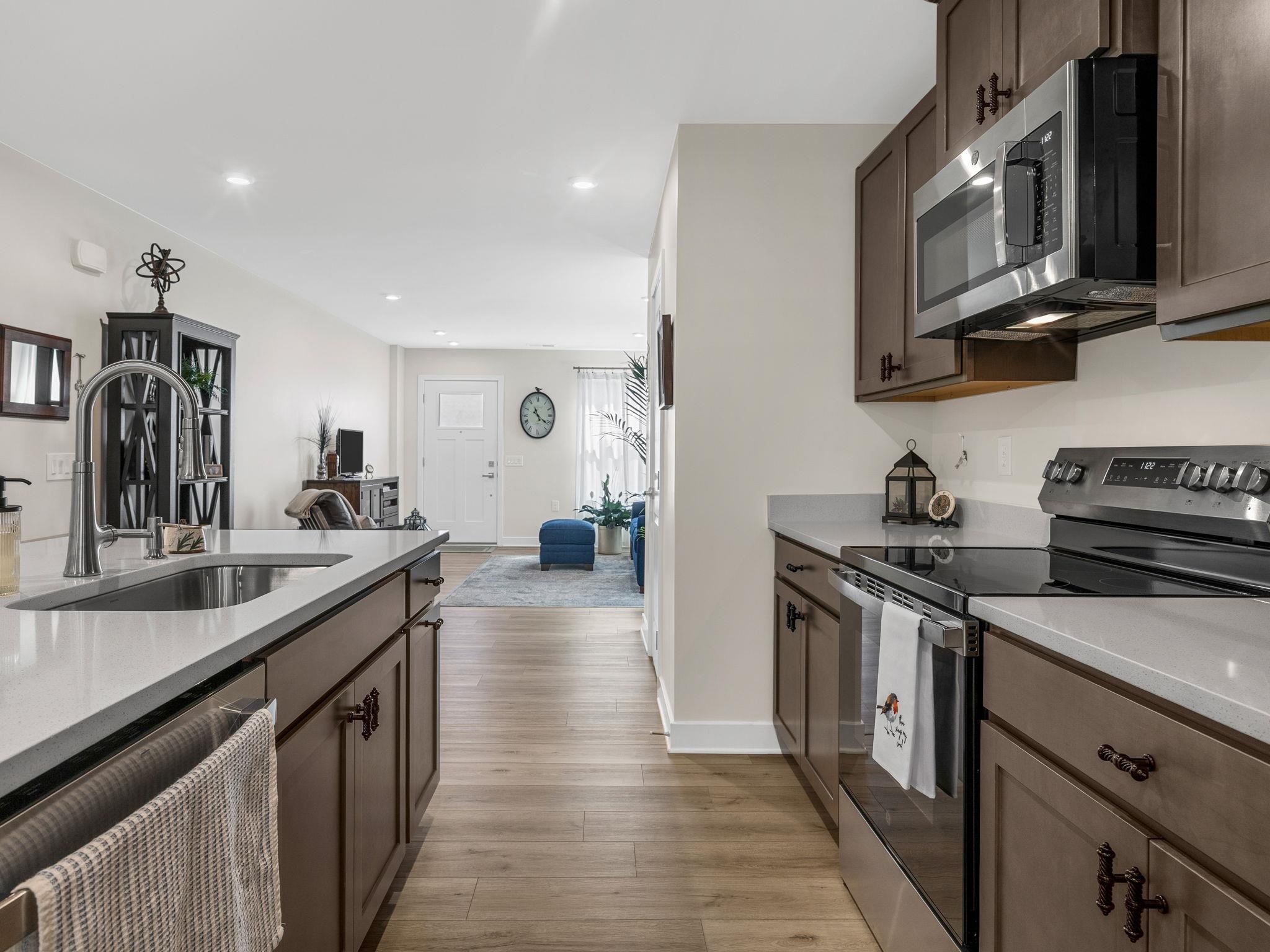 4551 Duparc Way Property Photo 13