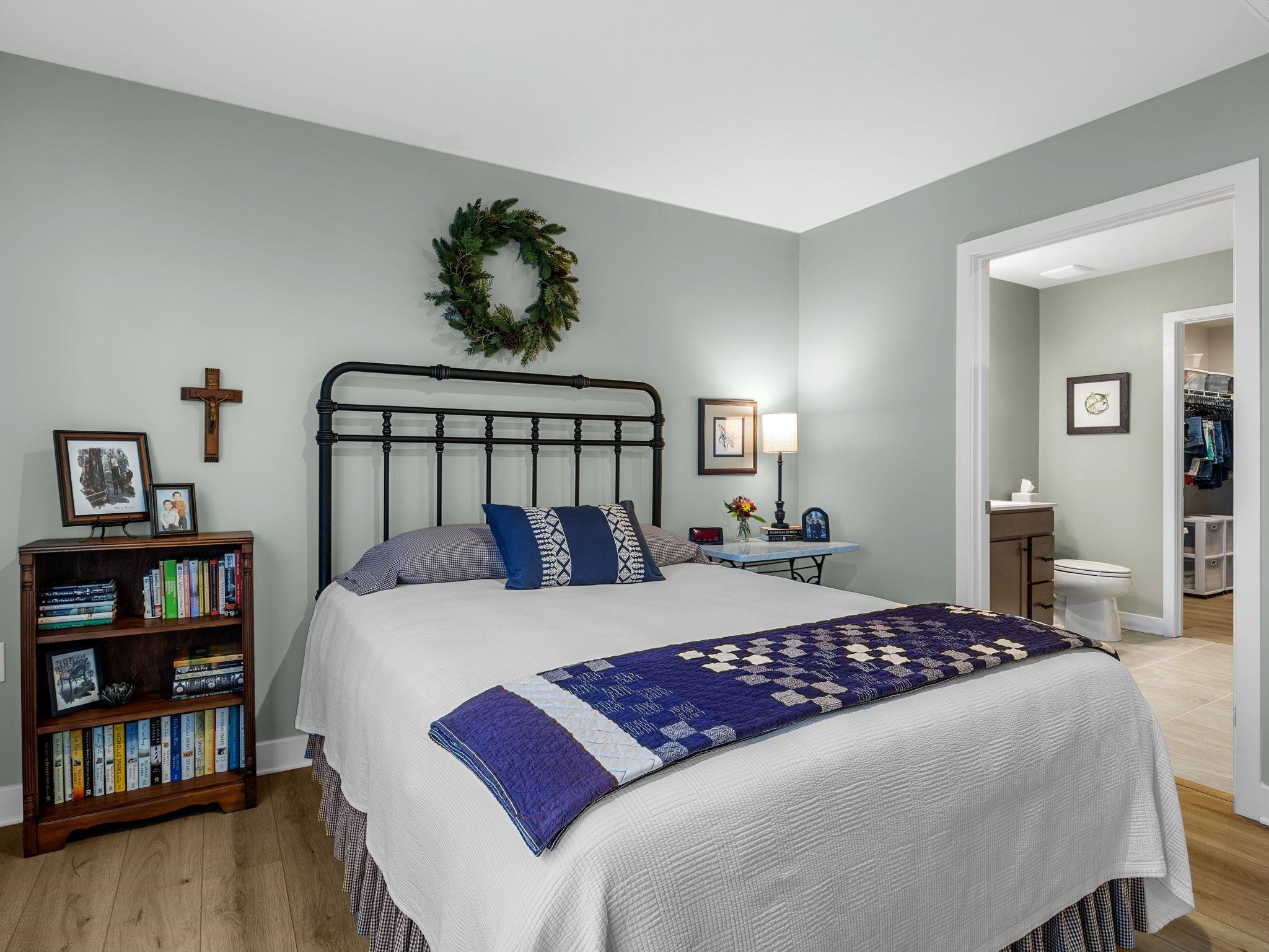 4551 Duparc Way Property Photo 17