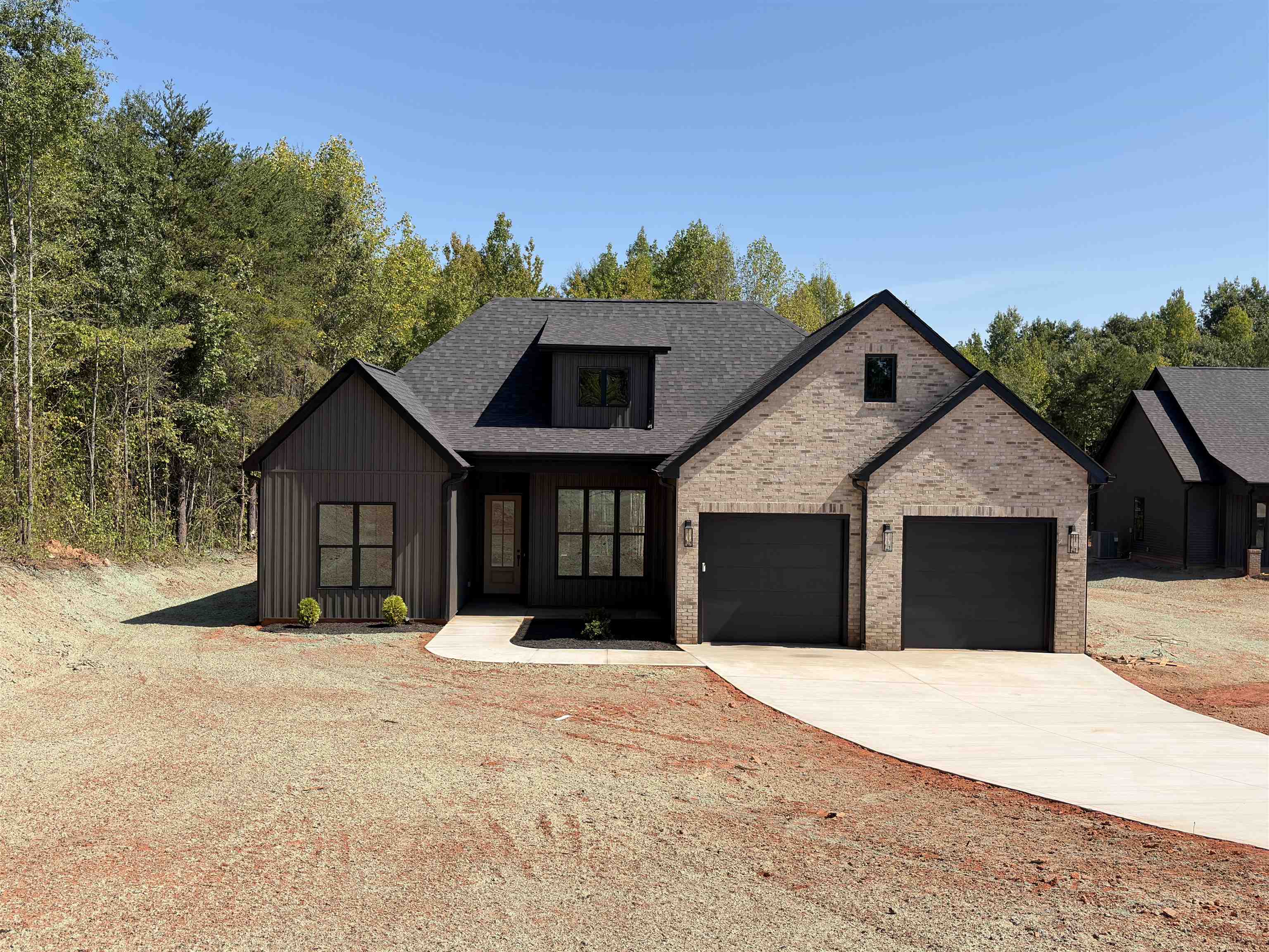 8632 Parris Bridge Road Property Photo 2