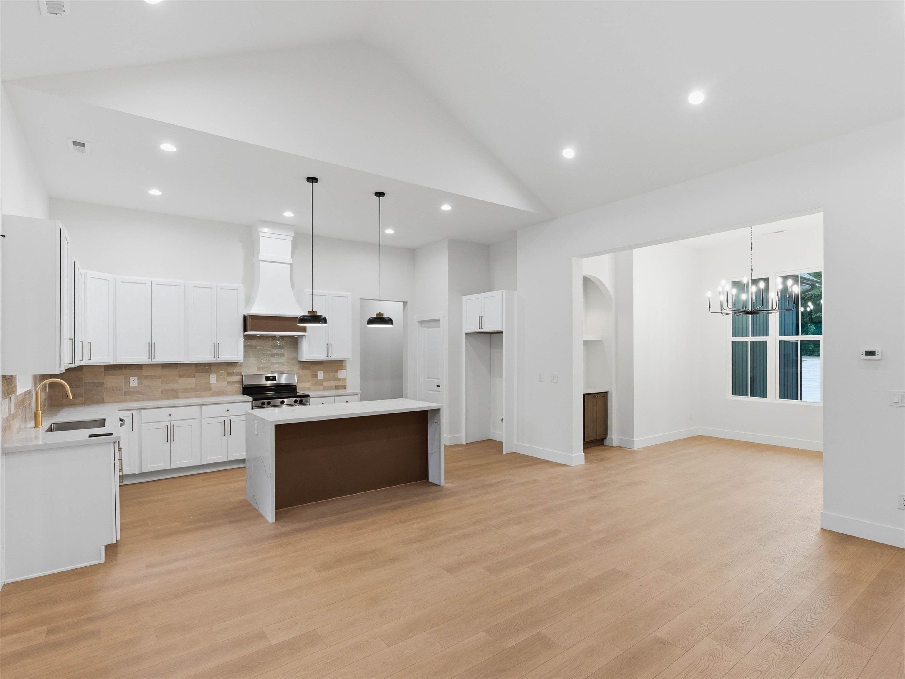 8632 Parris Bridge Road Property Photo 4