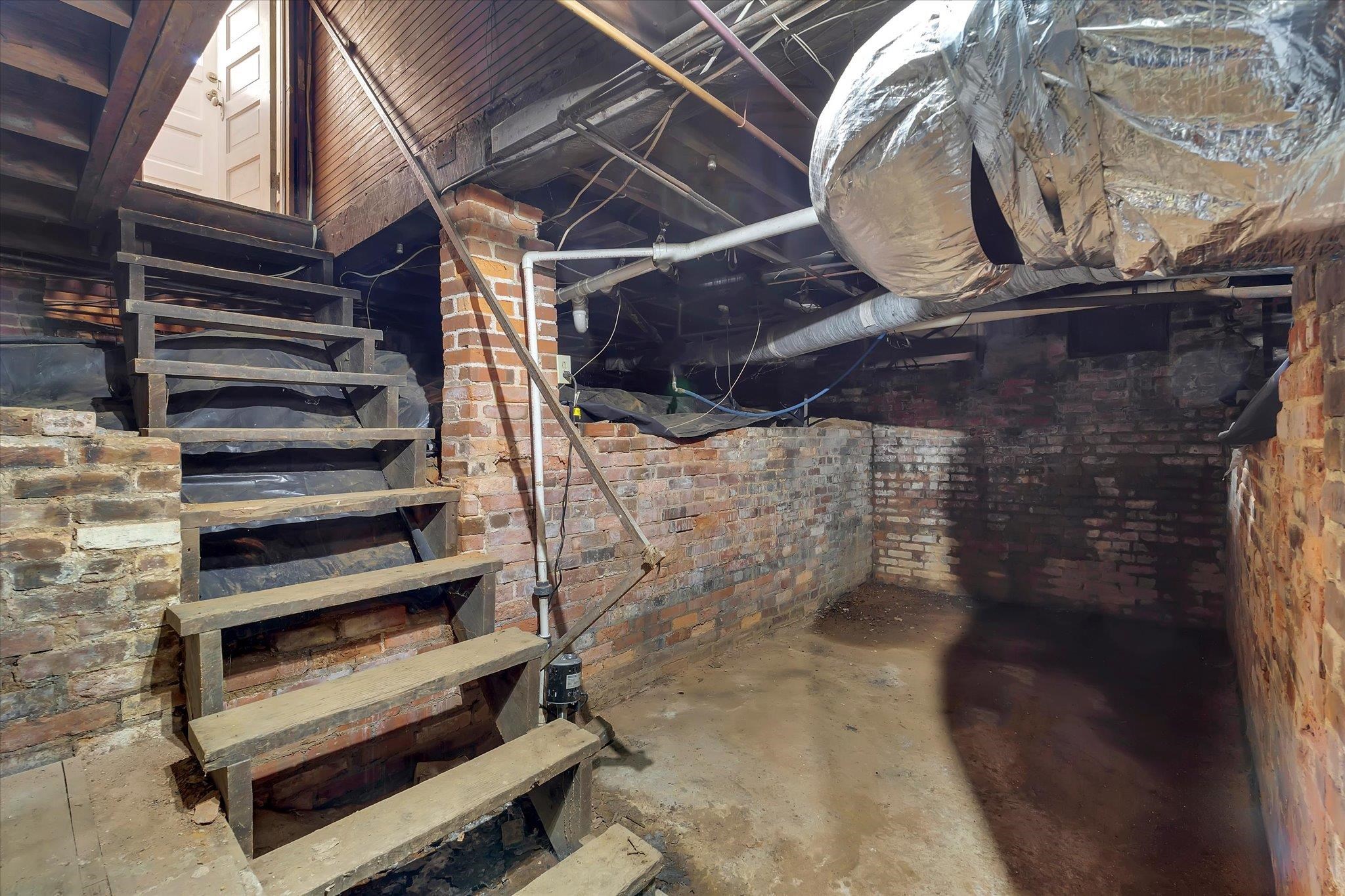 158 Avant Street Property Photo 28