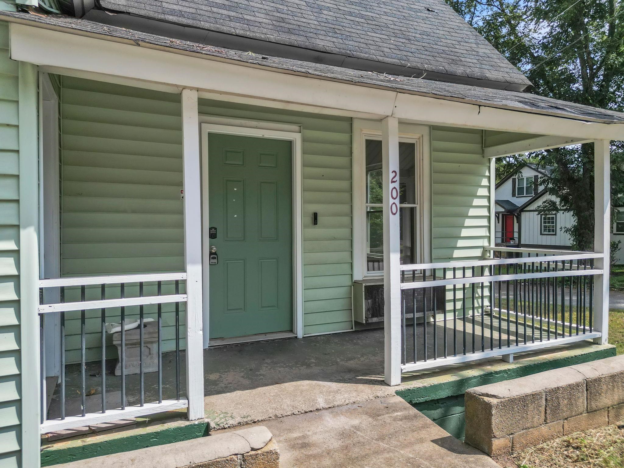 200 F Street Property Photo 3