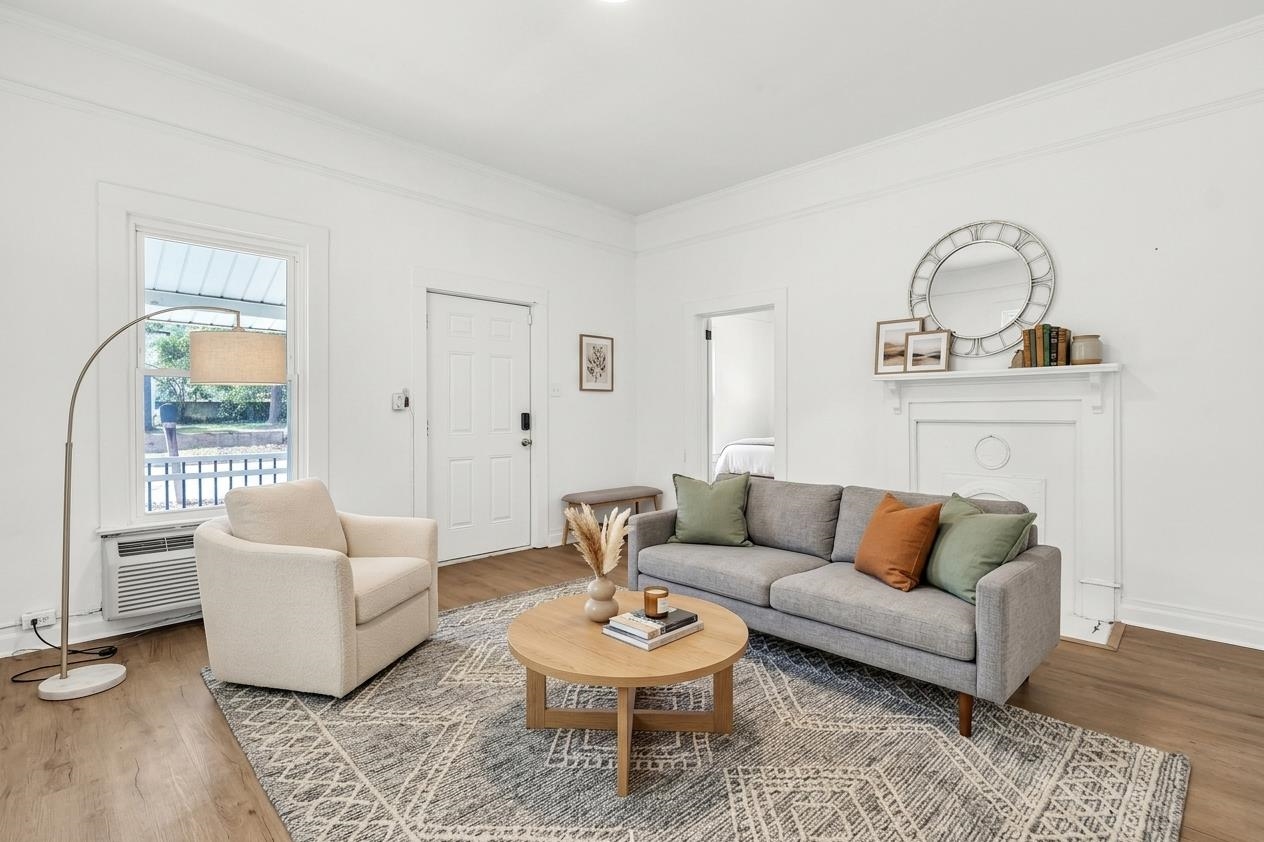 200 F Street Property Photo 6