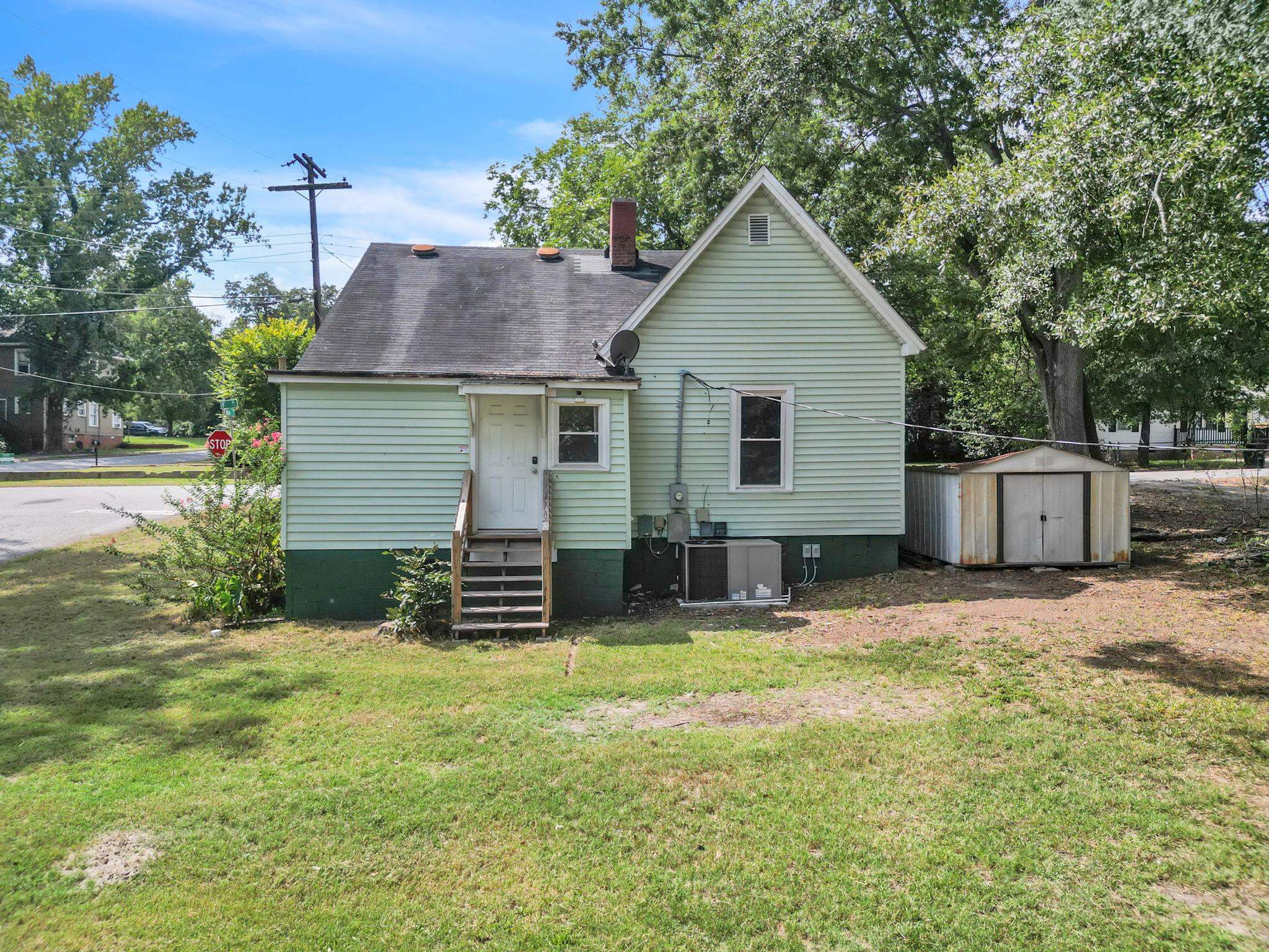 200 F Street Property Photo 18