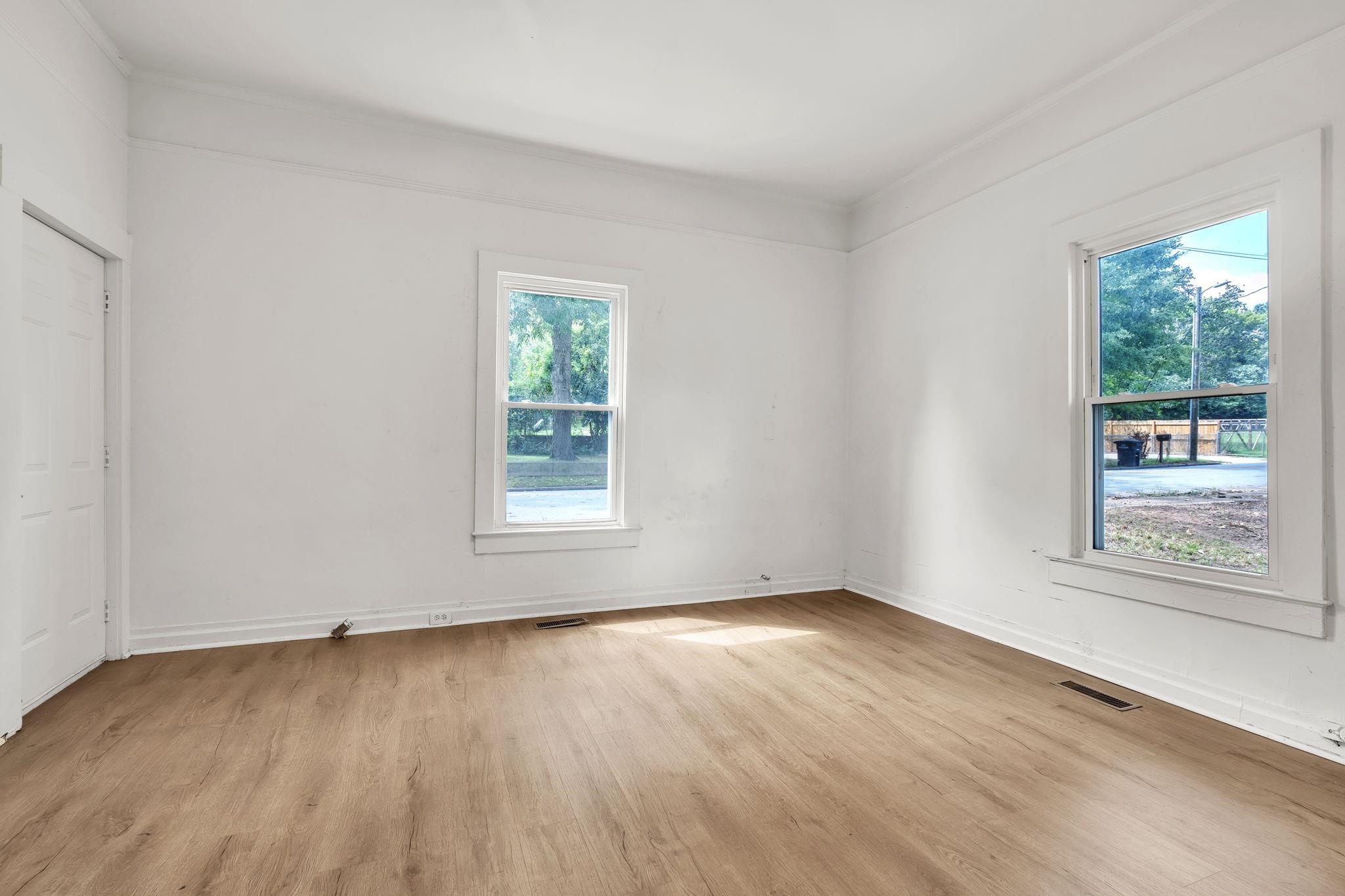 200 F Street Property Photo 25