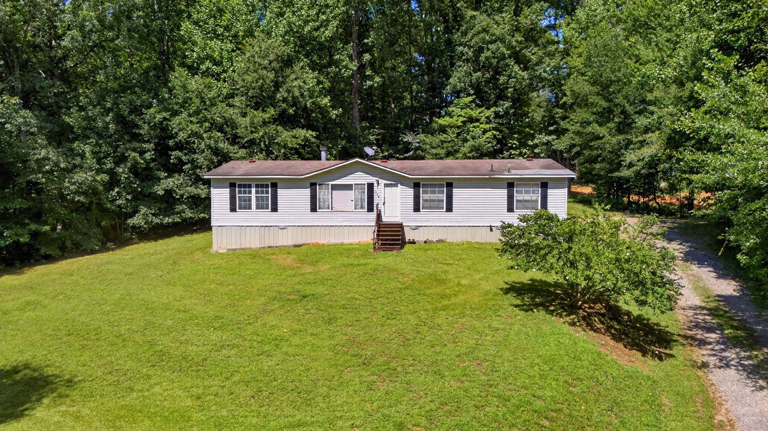 370 Wynette Way Property Photo 2