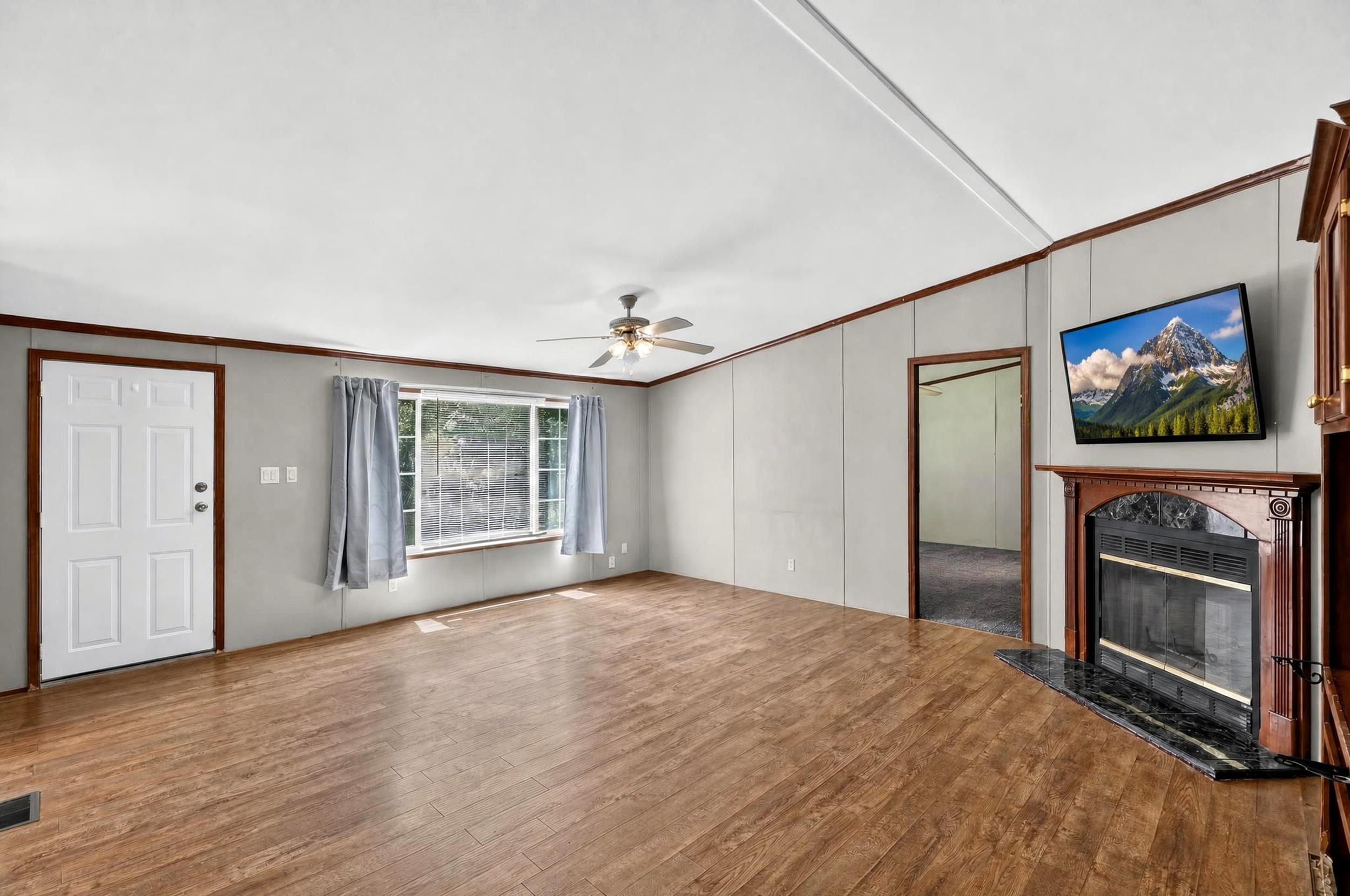 370 Wynette Way Property Photo 6