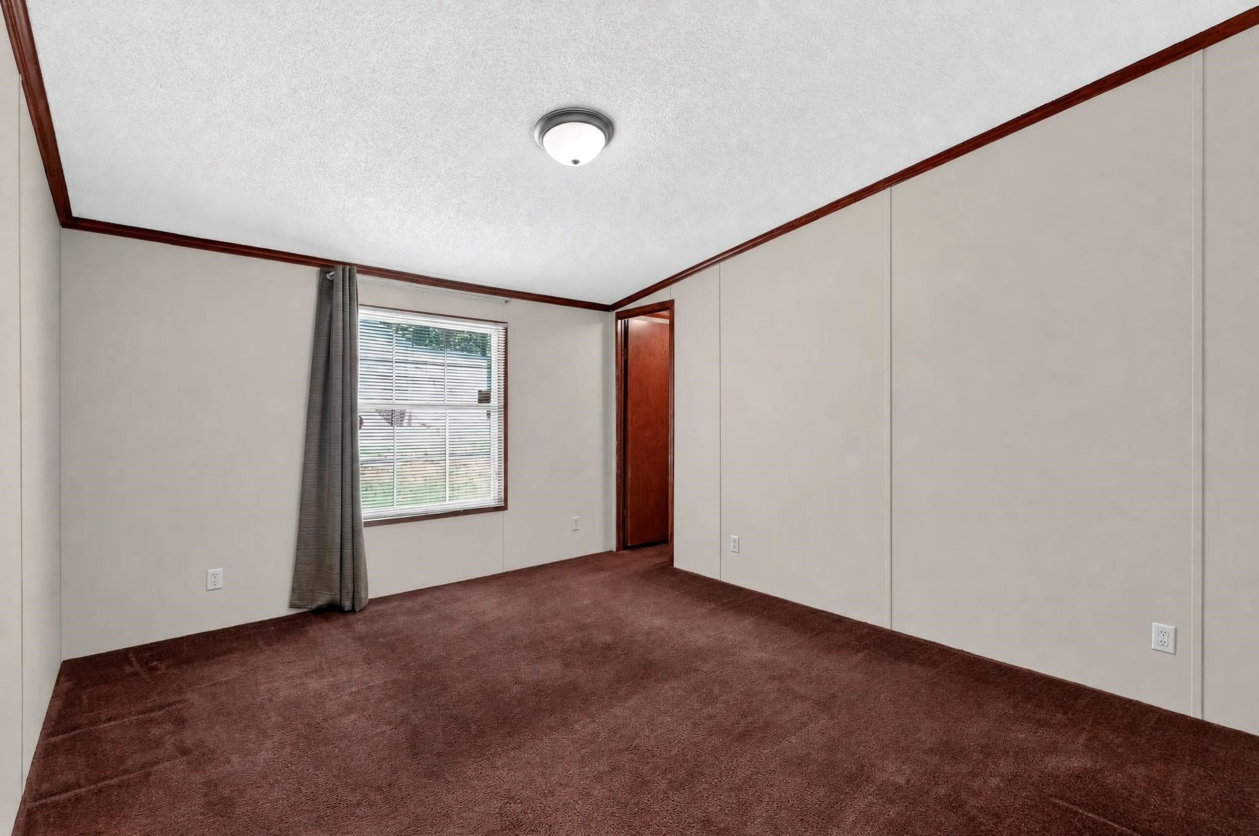 370 Wynette Way Property Photo 16