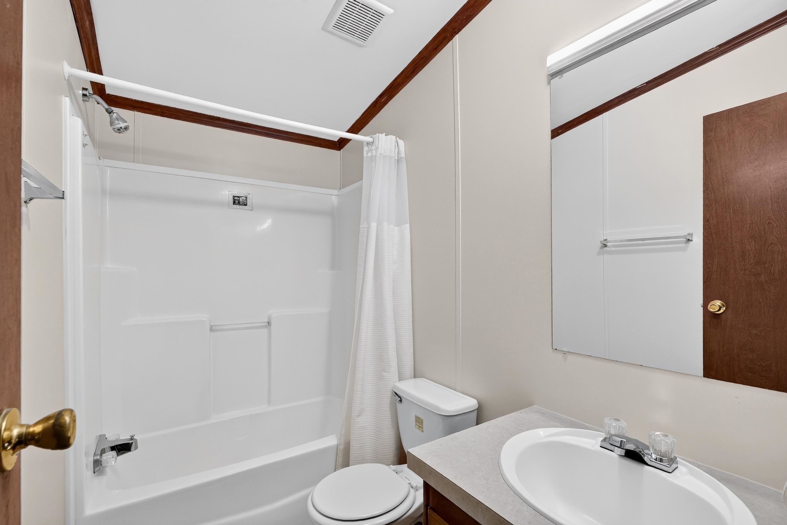 370 Wynette Way Property Photo 18