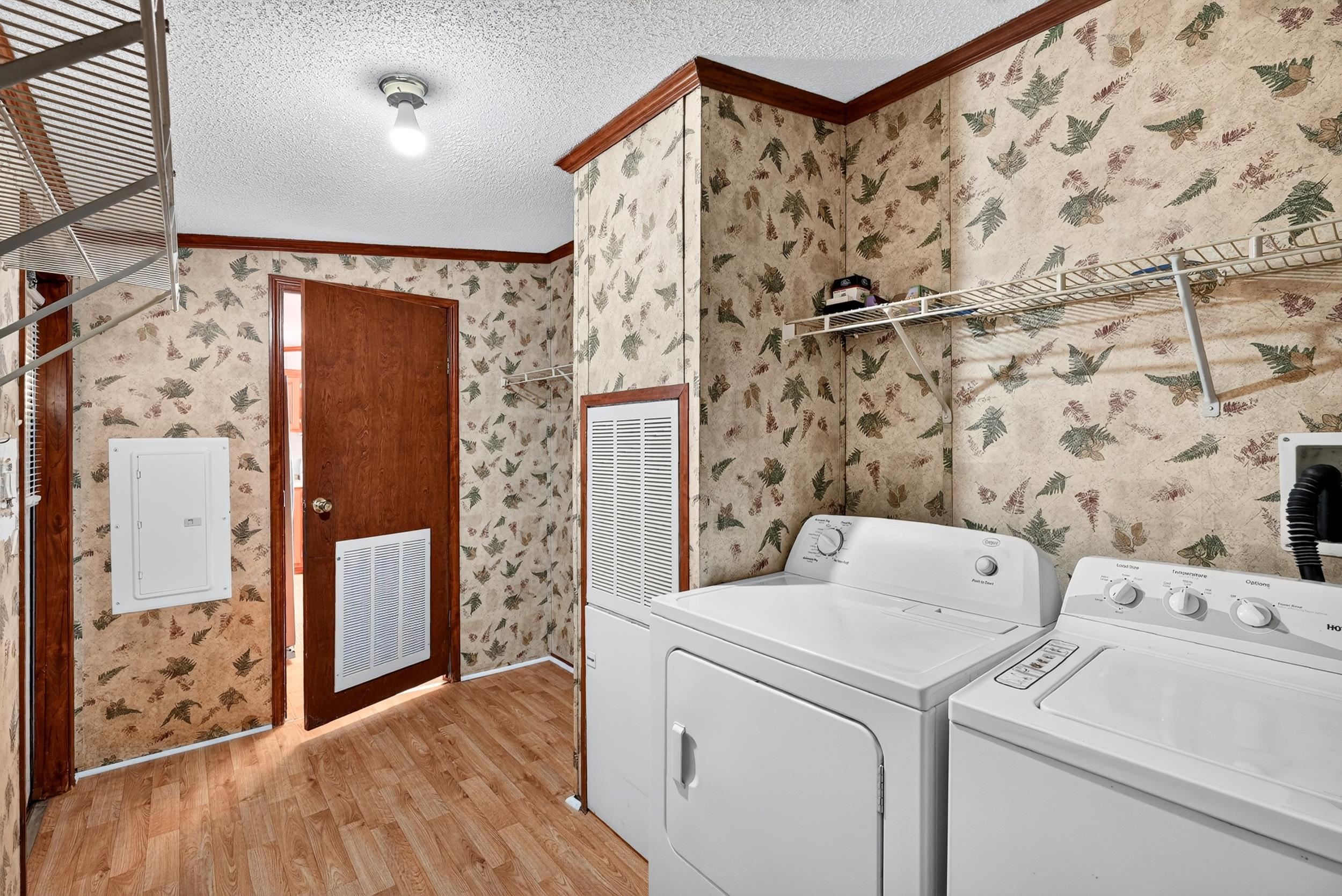 370 Wynette Way Property Photo 21