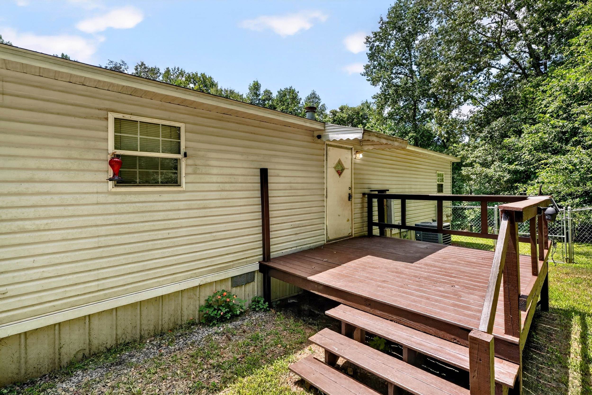 370 Wynette Way Property Photo 26