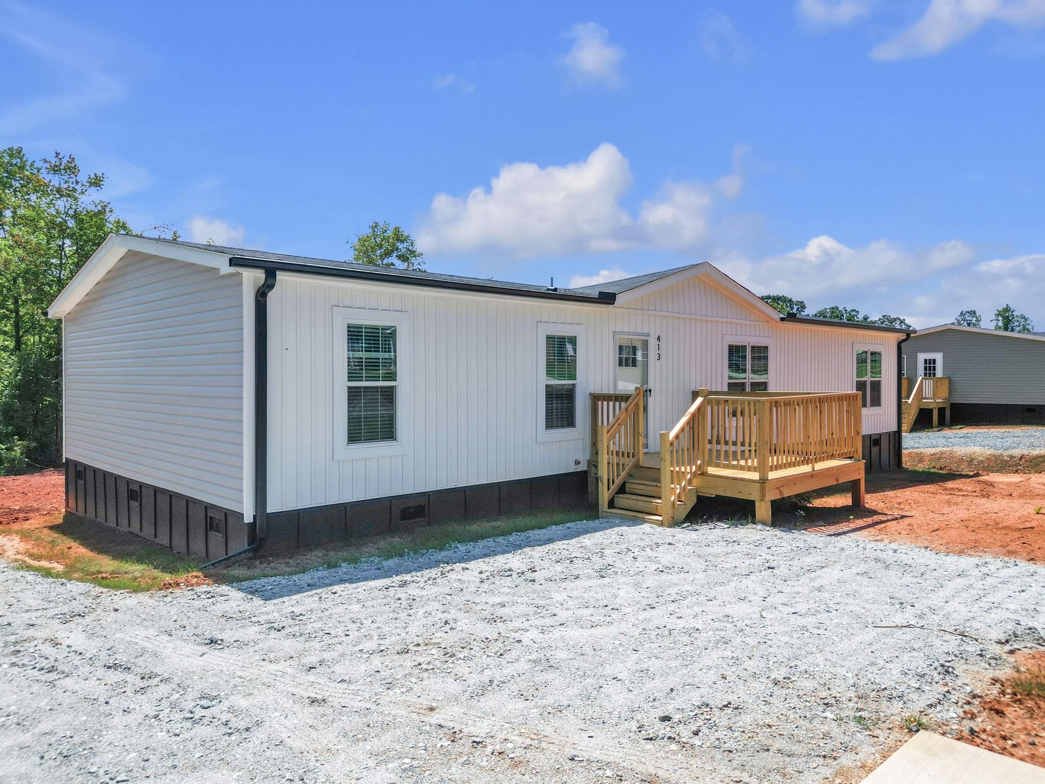 413 Wilkie Road Property Photo 2