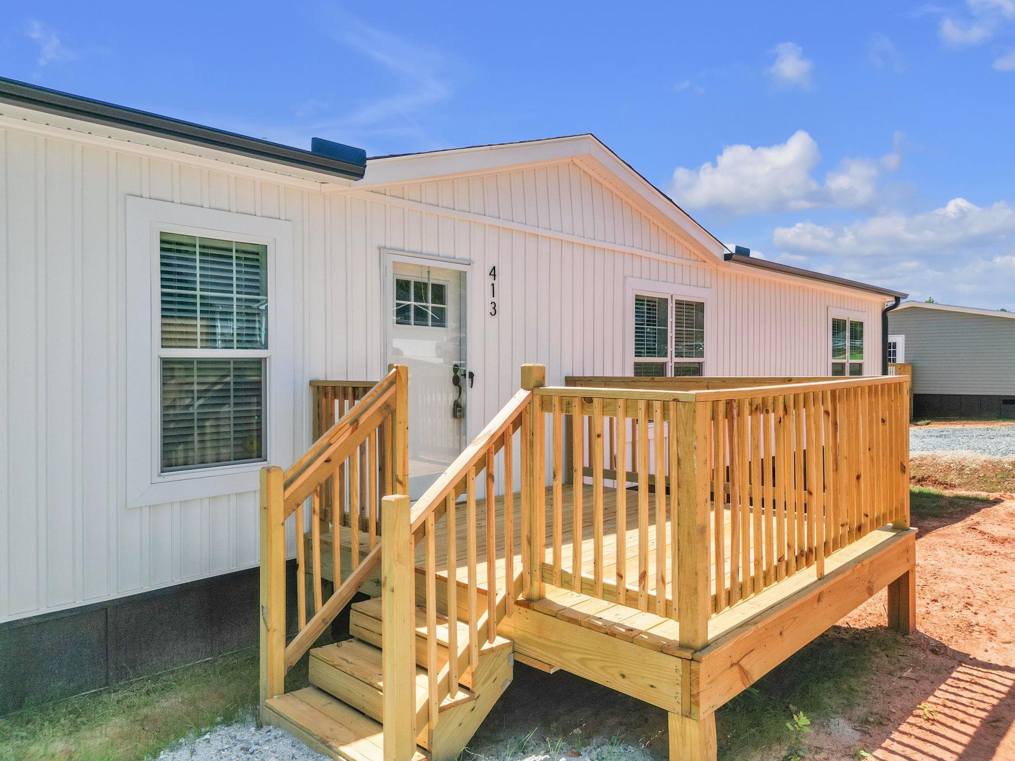 413 Wilkie Road Property Photo 3