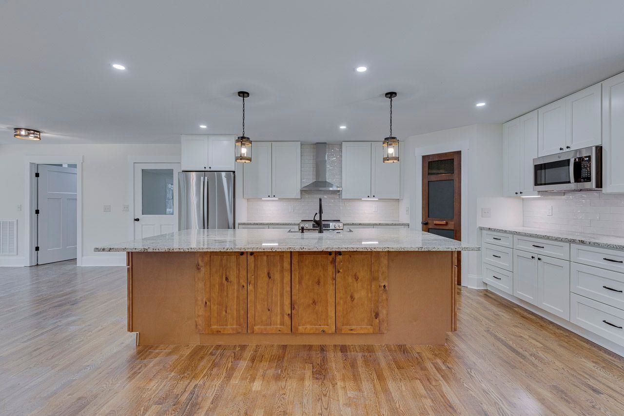 1041 Motlow School Road Property Photo 10