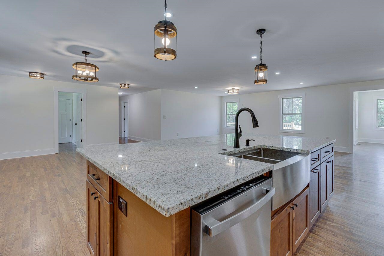 1041 Motlow School Road Property Photo 12