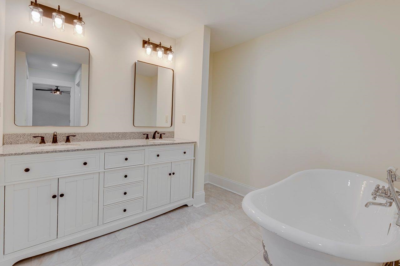 1041 Motlow School Road Property Photo 16