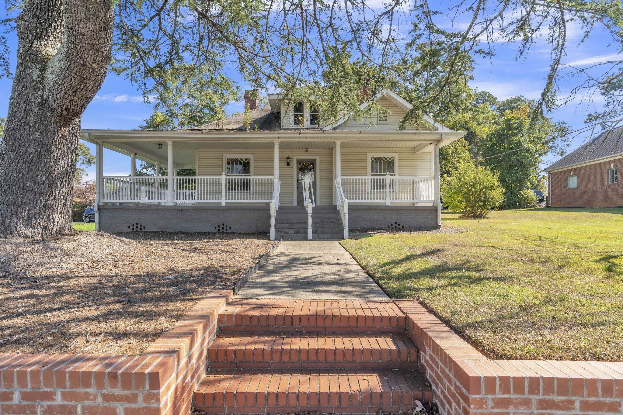 341916 Property Photo 2