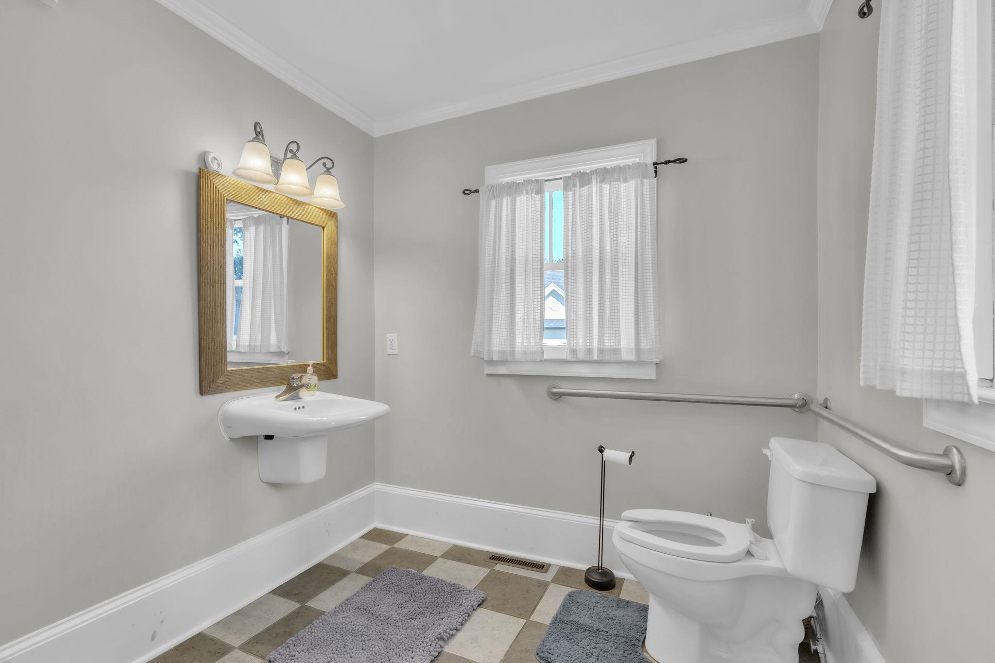 341916 Property Photo 24