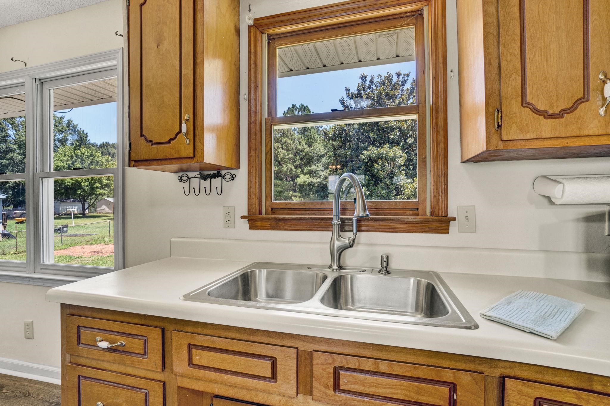 3856 Rainbow Lake Road Property Photo 6