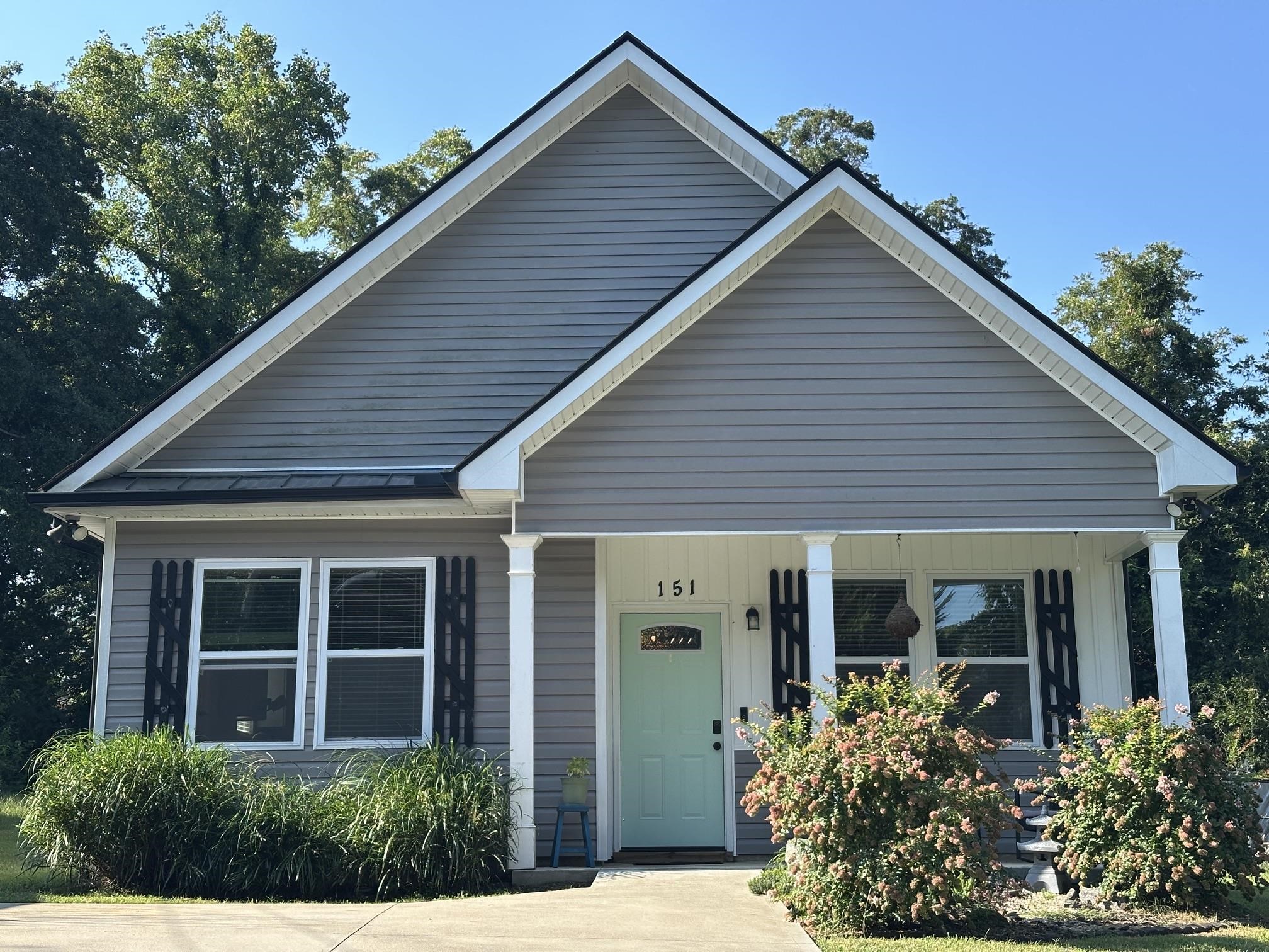 151 Carolina Avenue Property Photo 1