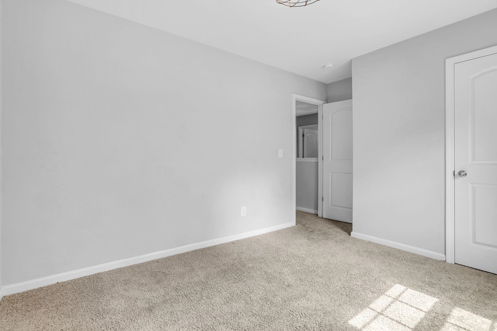256 Cotton Creek Drive Property Photo 21