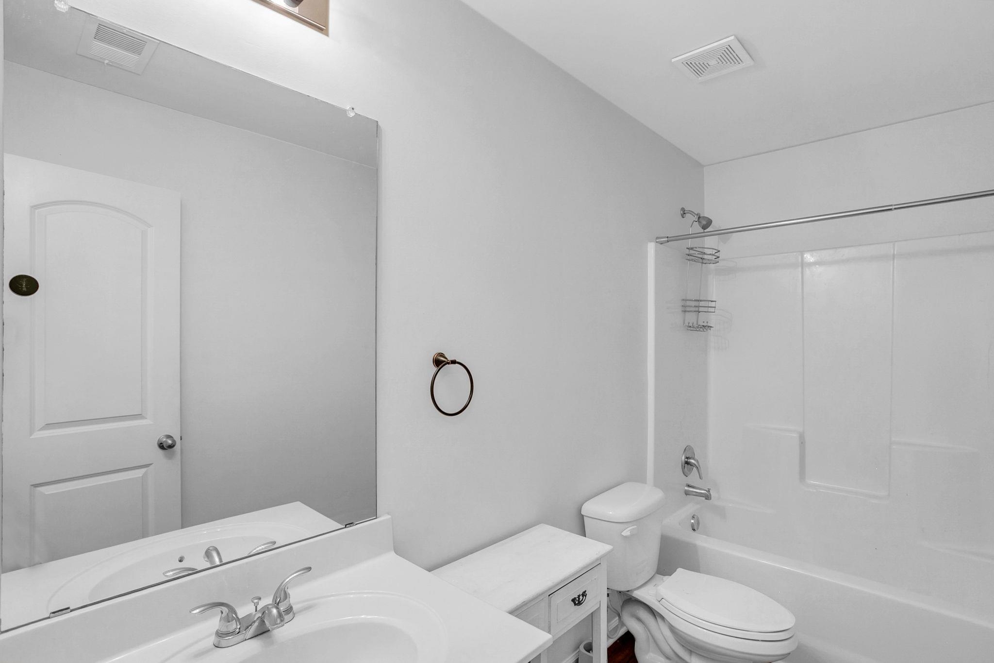 256 Cotton Creek Drive Property Photo 23