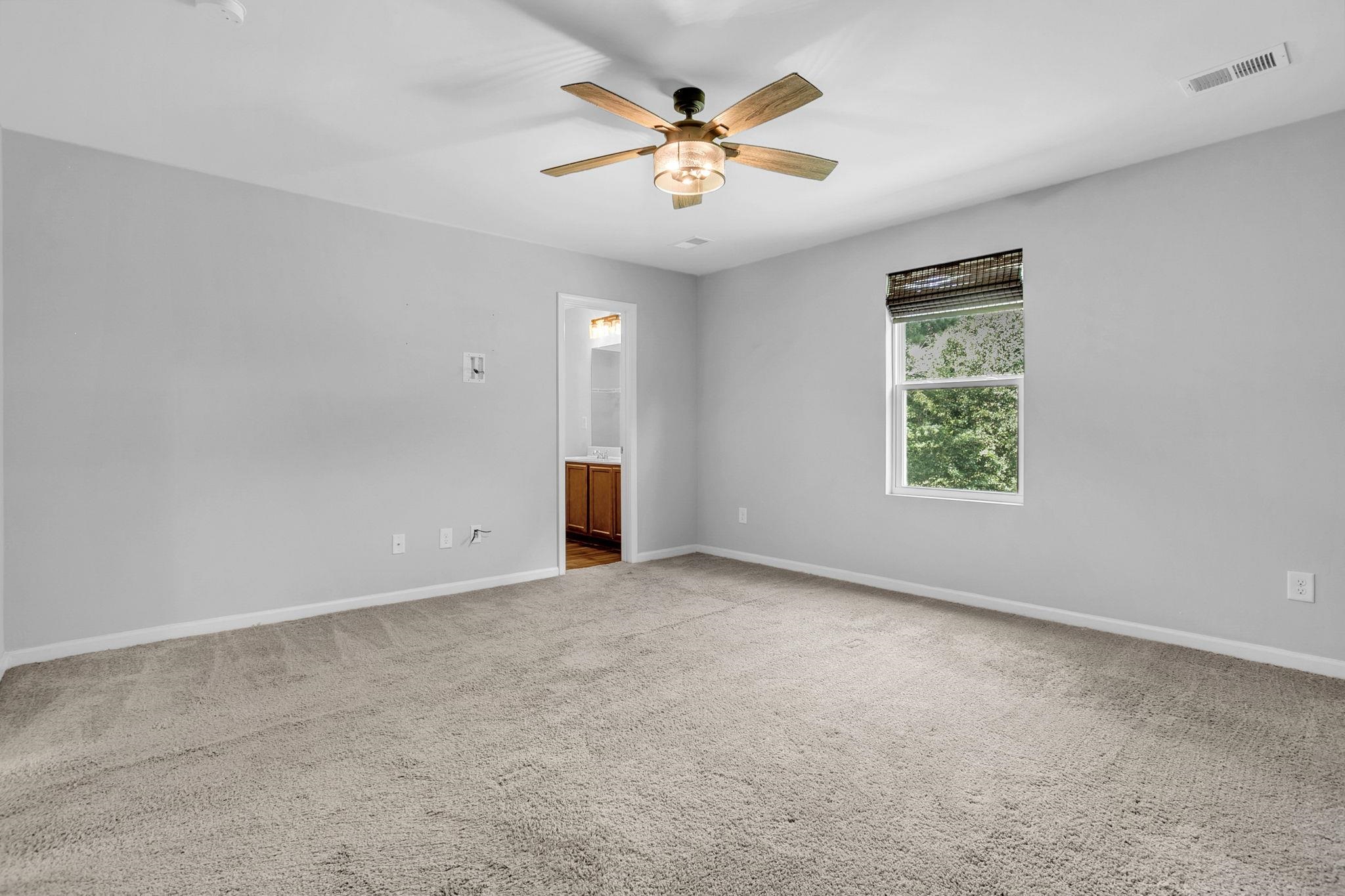 256 Cotton Creek Drive Property Photo 28
