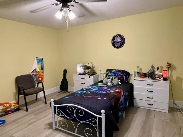 554 Green River Road Property Photo 13