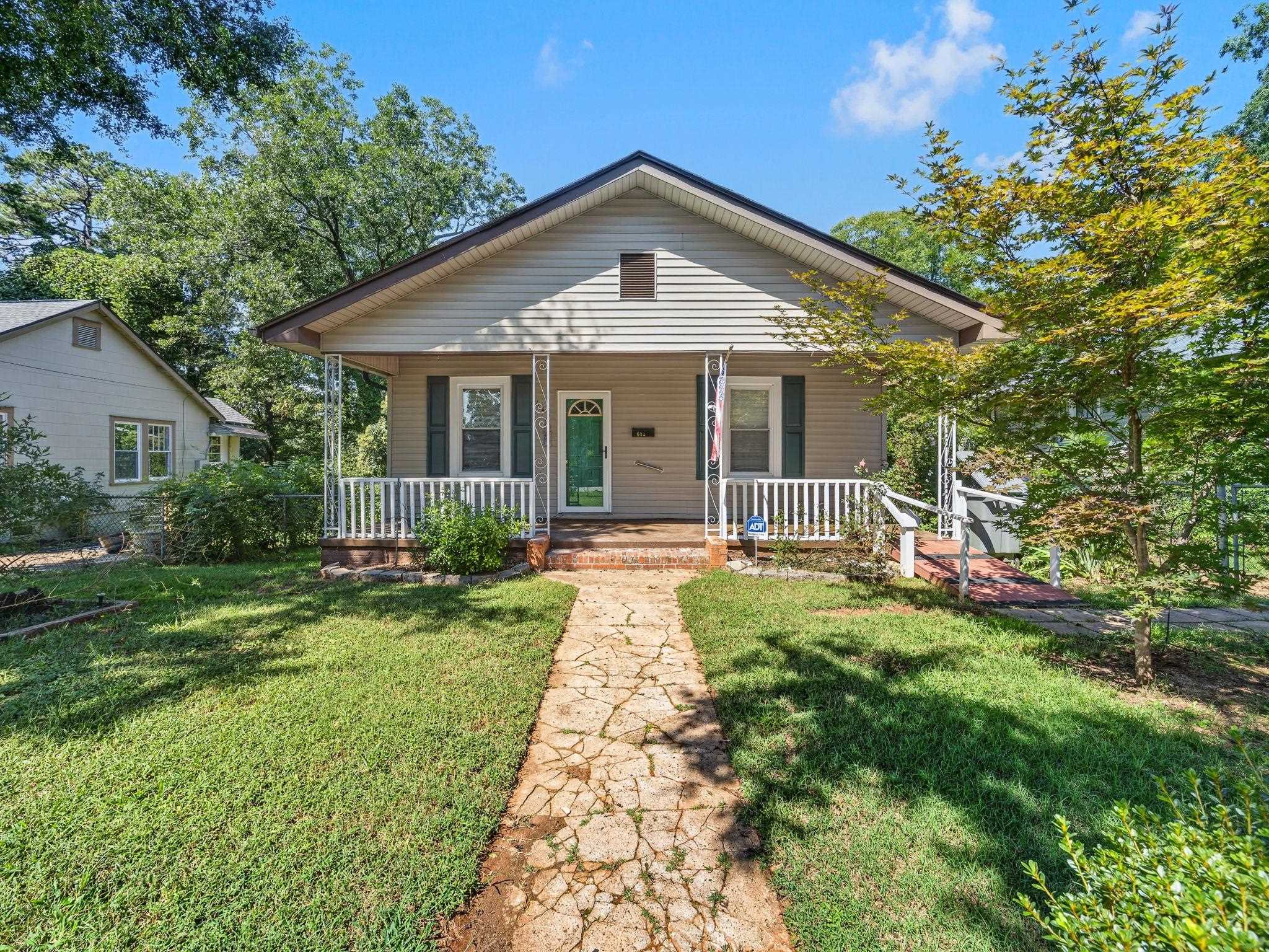 642 S Irwin Avenue Property Photo 1
