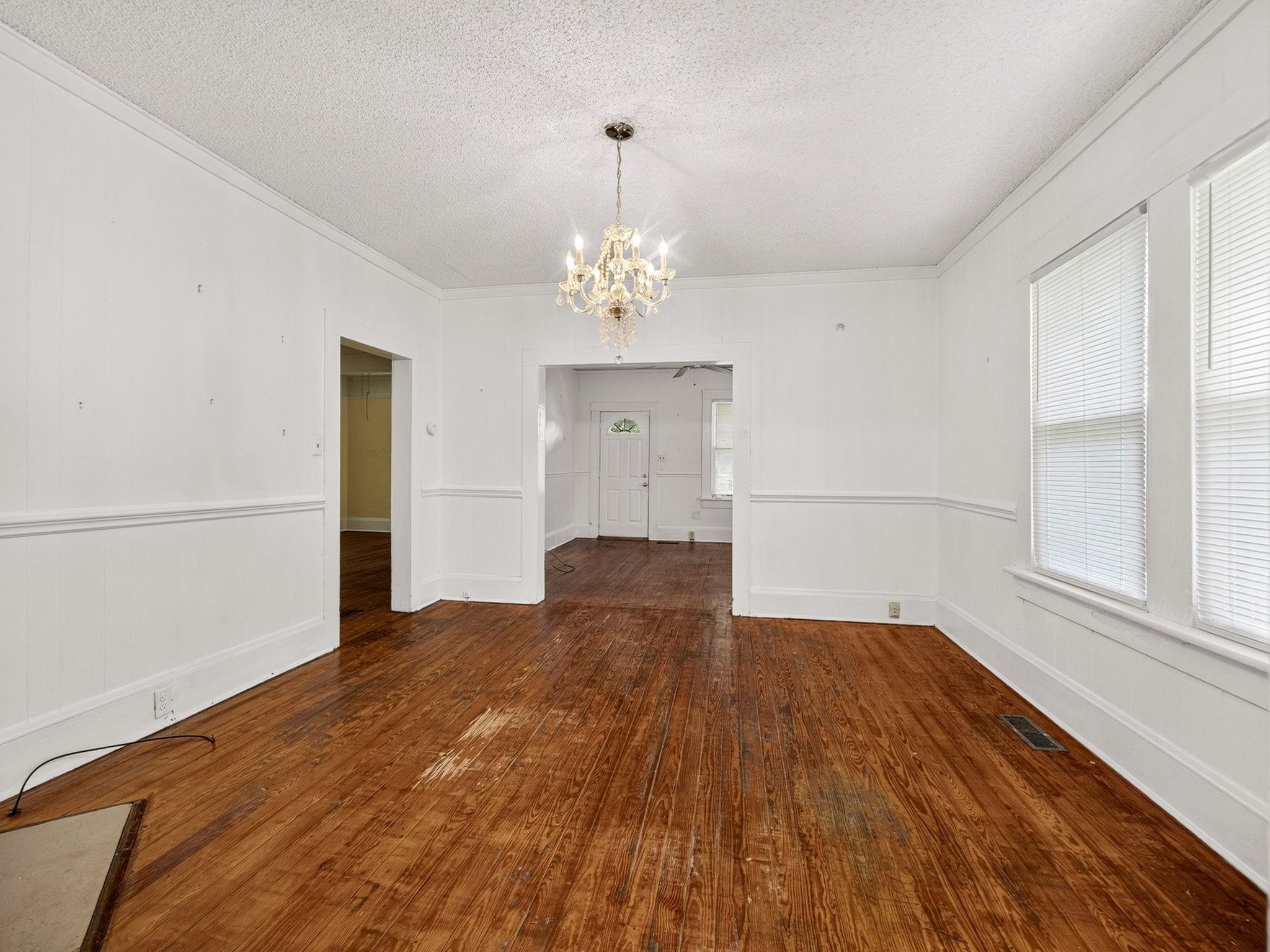 642 S Irwin Avenue Property Photo 12