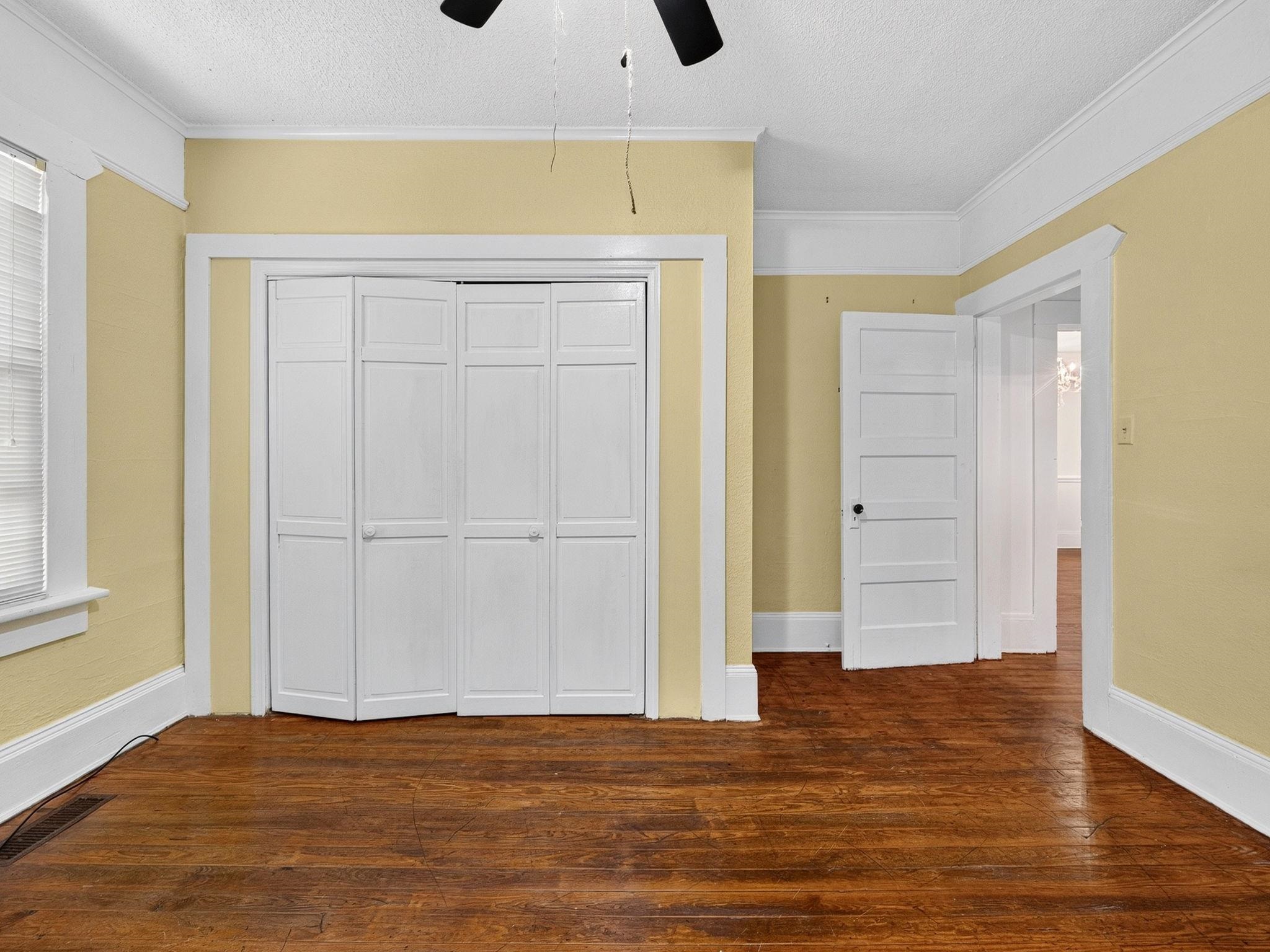 642 S Irwin Avenue Property Photo 14