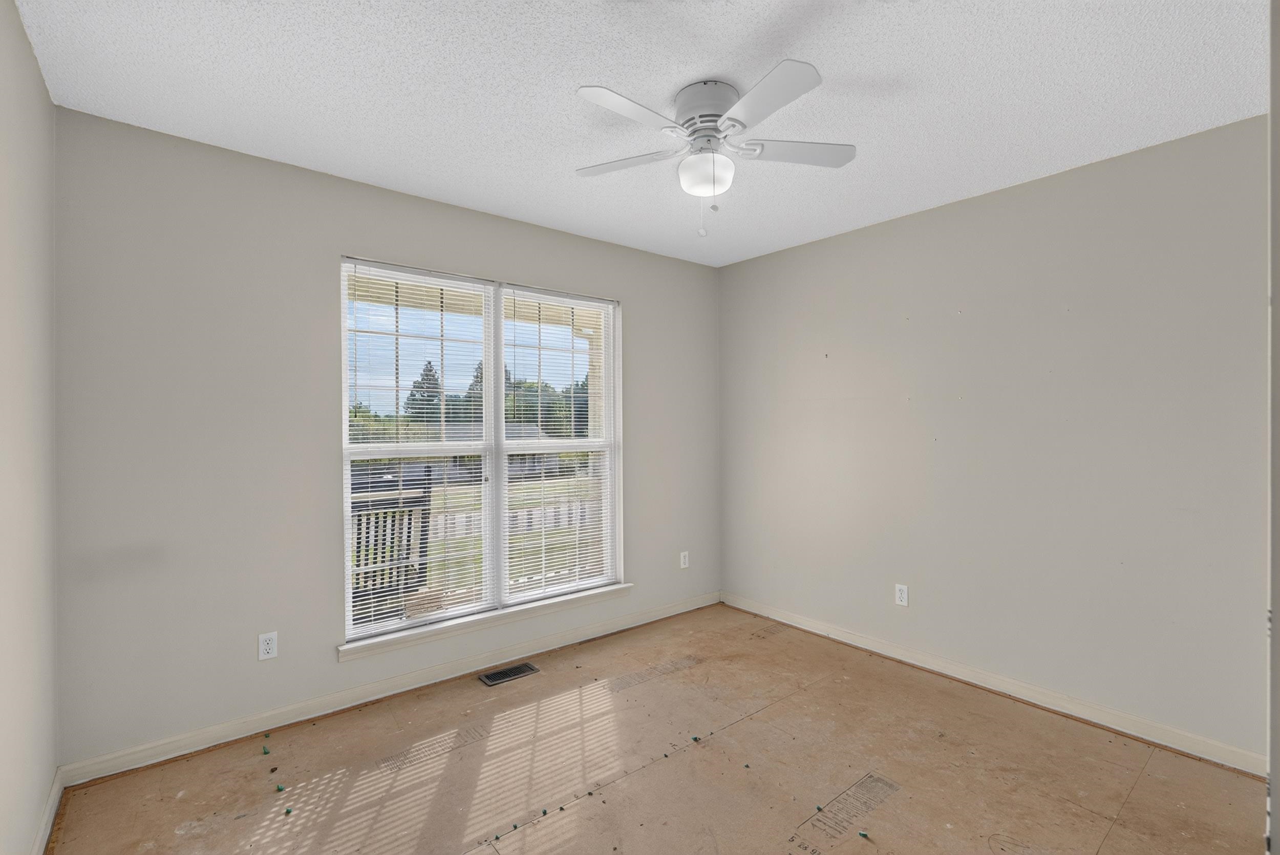 2218 Riveroak Road Property Photo 13