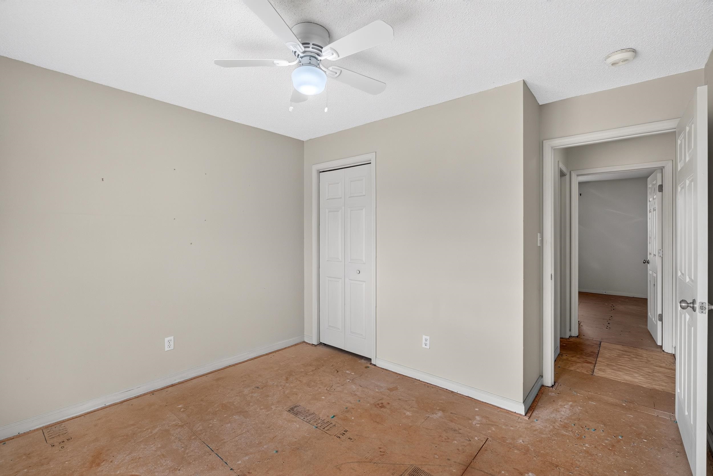 2218 Riveroak Road Property Photo 14