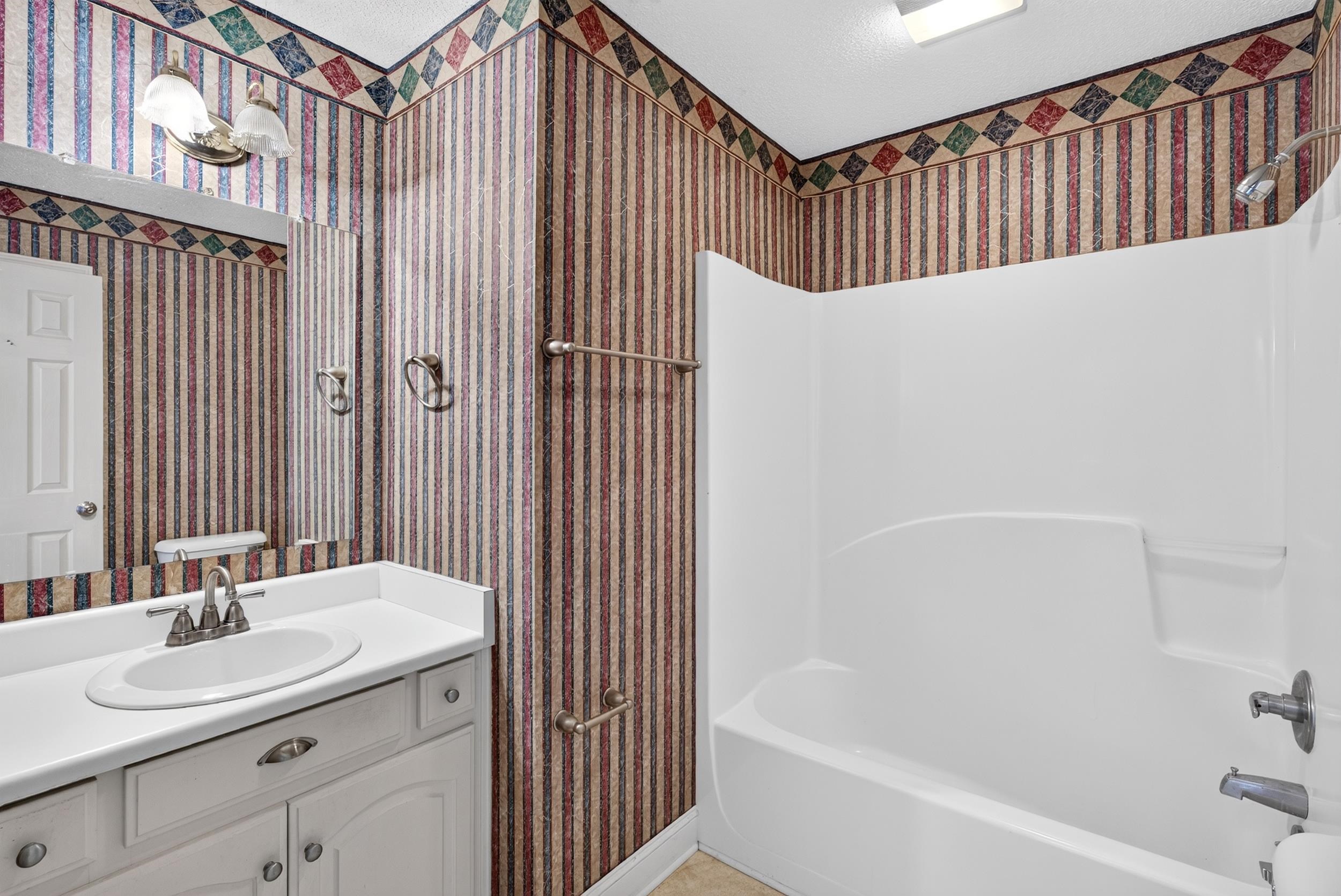 2218 Riveroak Road Property Photo 15