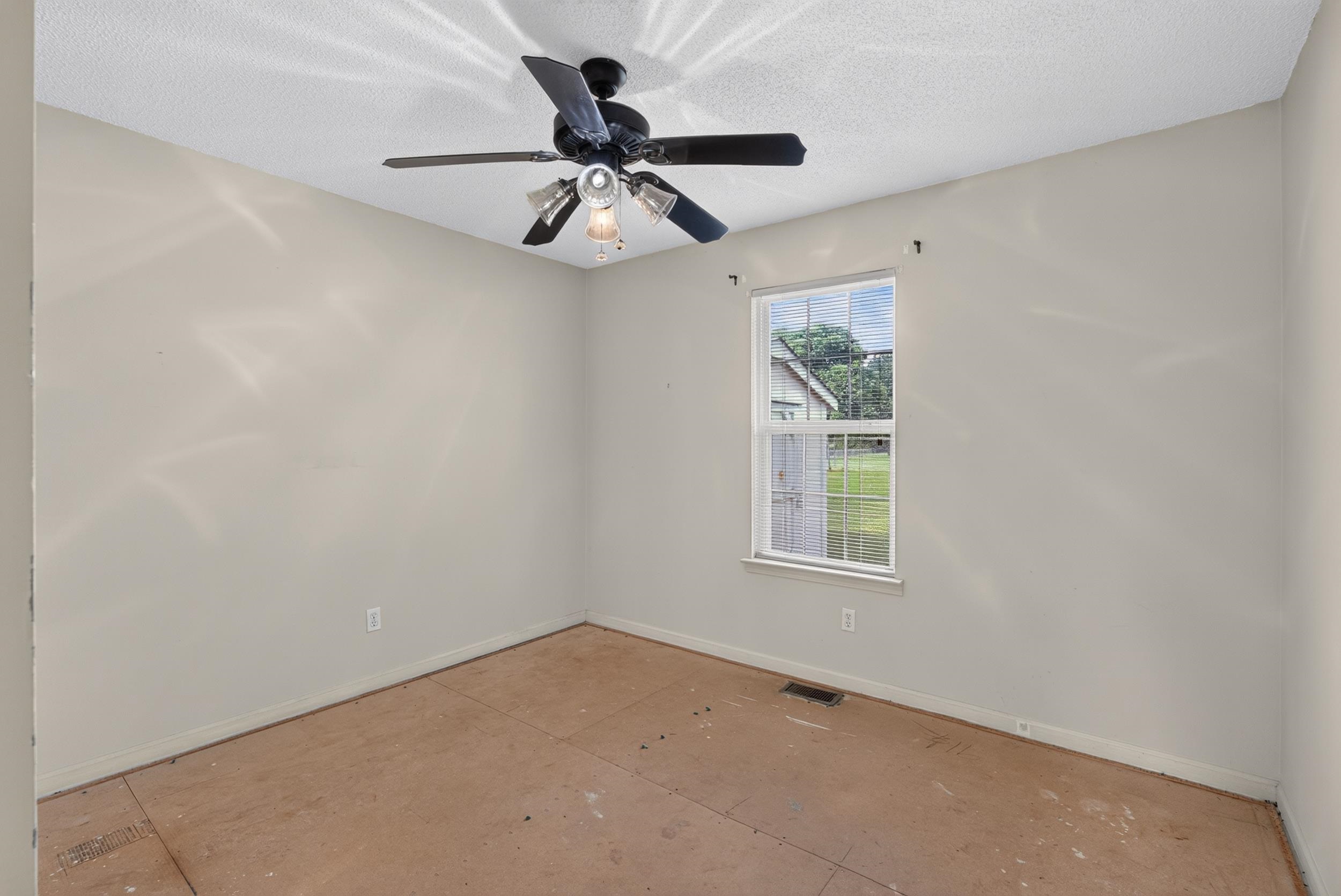 2218 Riveroak Road Property Photo 16