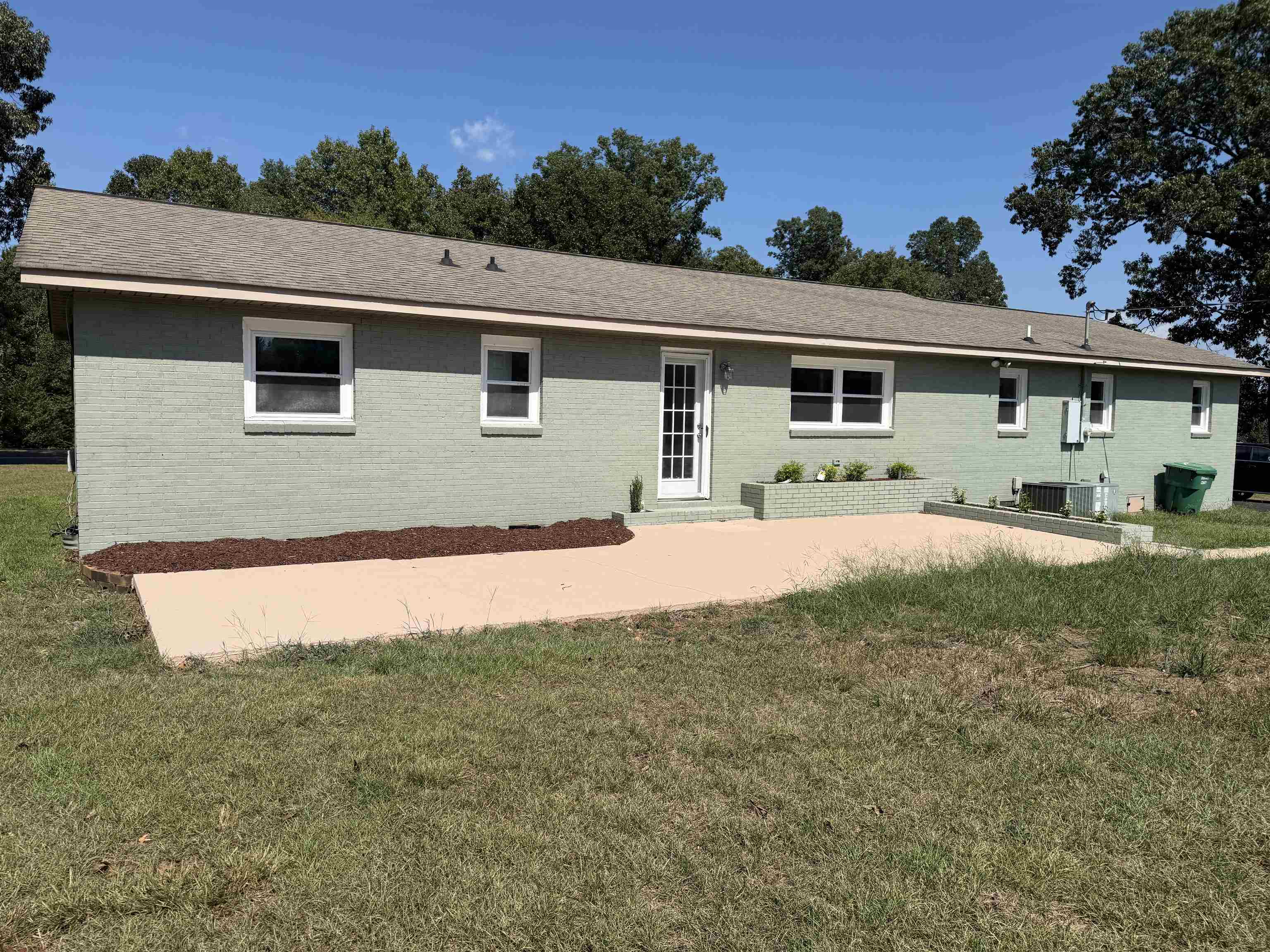 527 Park Gate Road Property Photo 3
