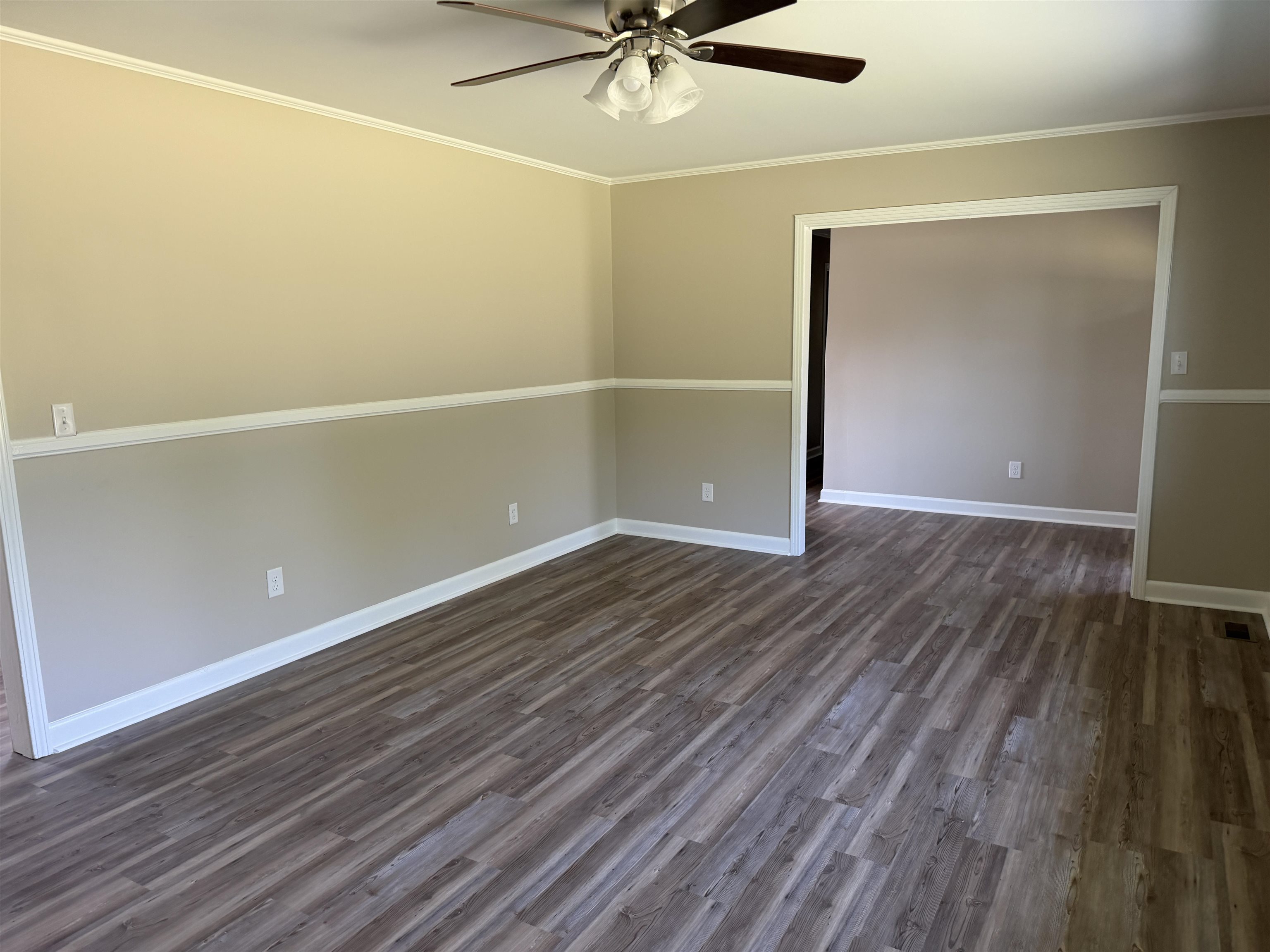 527 Park Gate Road Property Photo 10