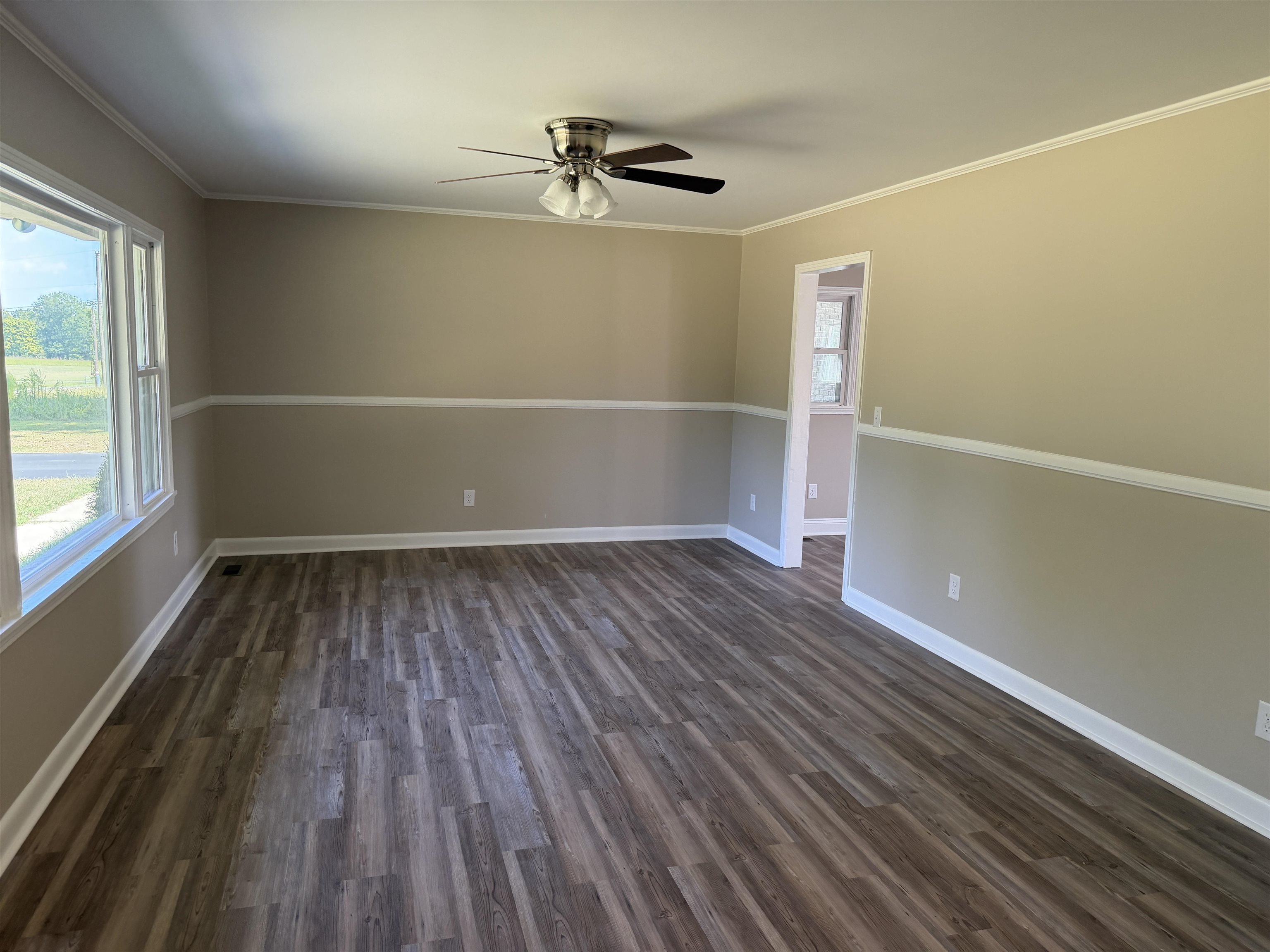 527 Park Gate Road Property Photo 11