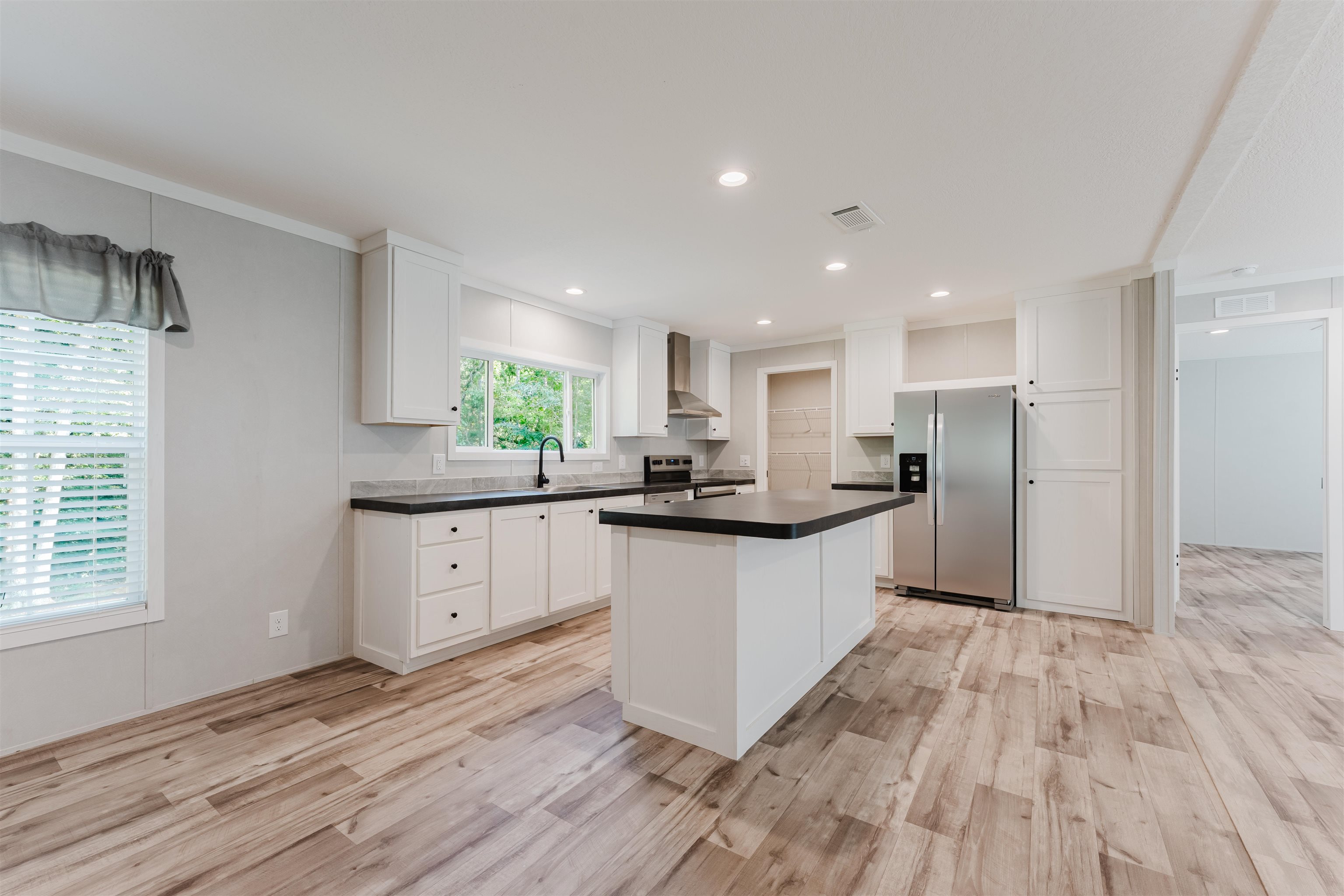 417 Wilkie Road Property Photo 3